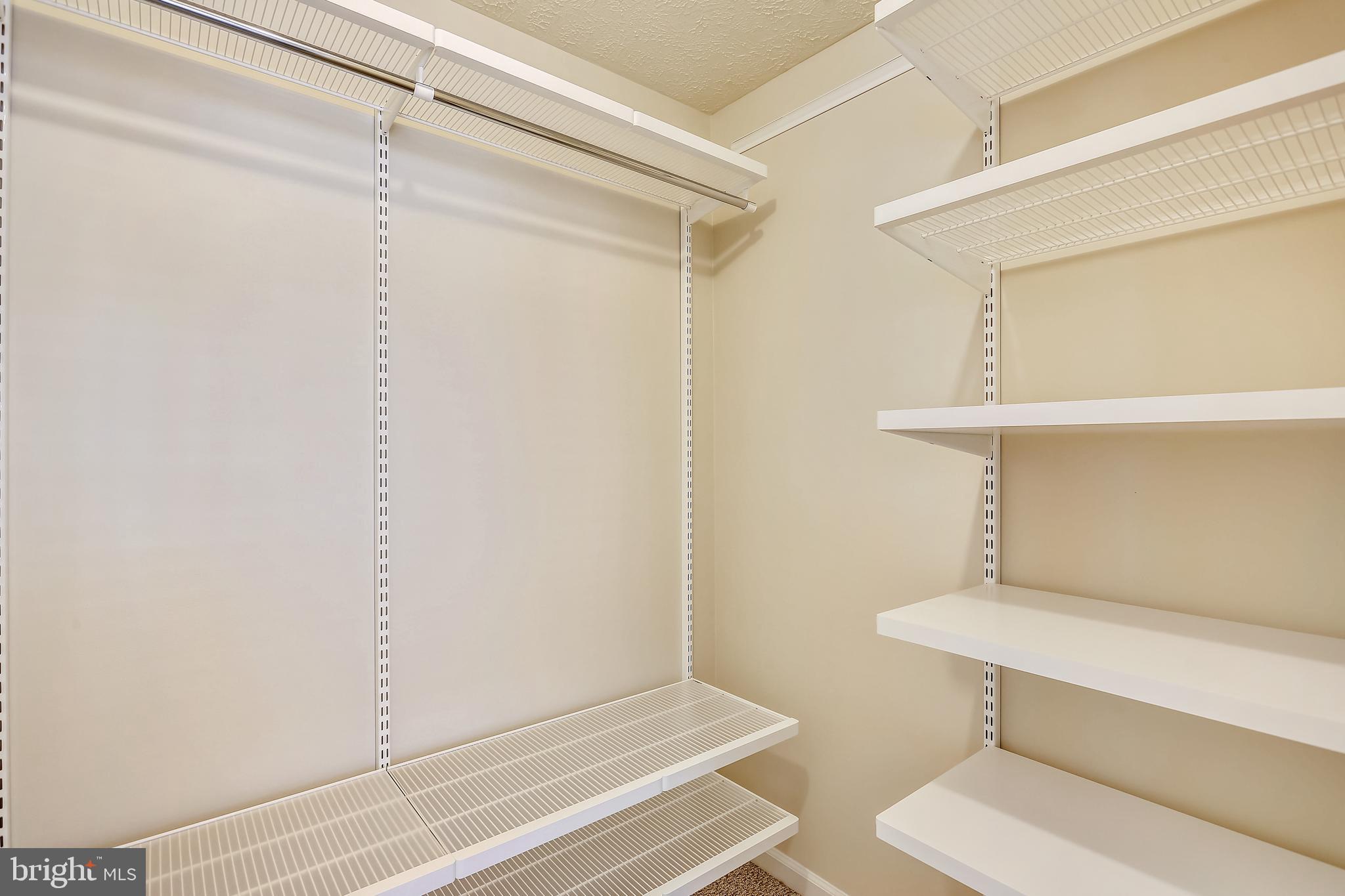 AMBERFIELD - Residential