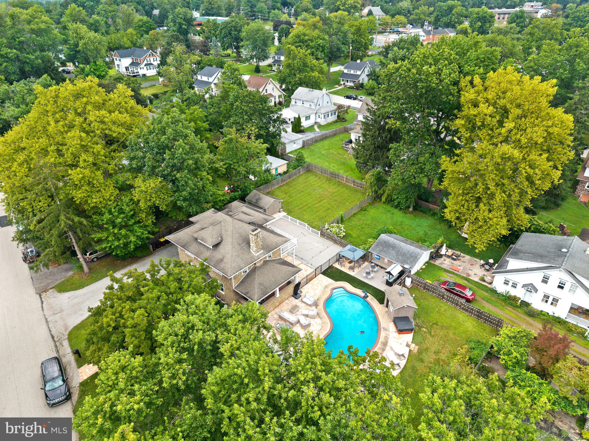 5 JEFFERSON AVENUE