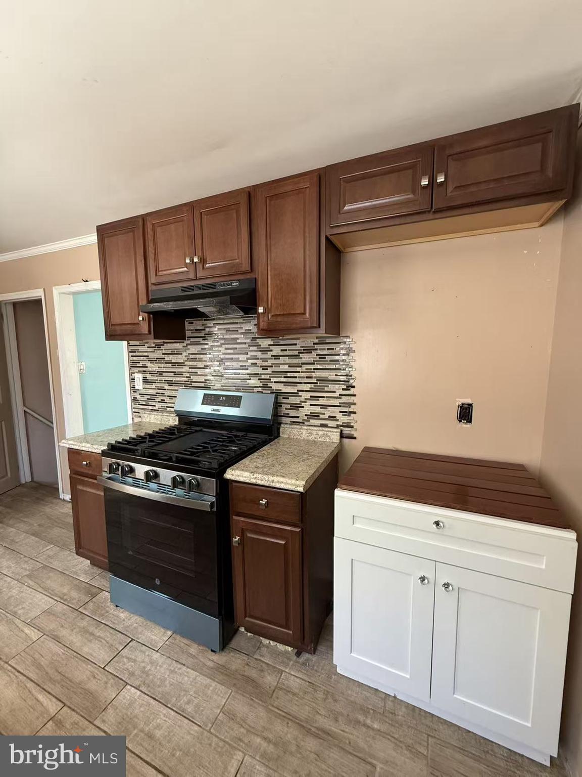 PHILADELPHIA - Residential