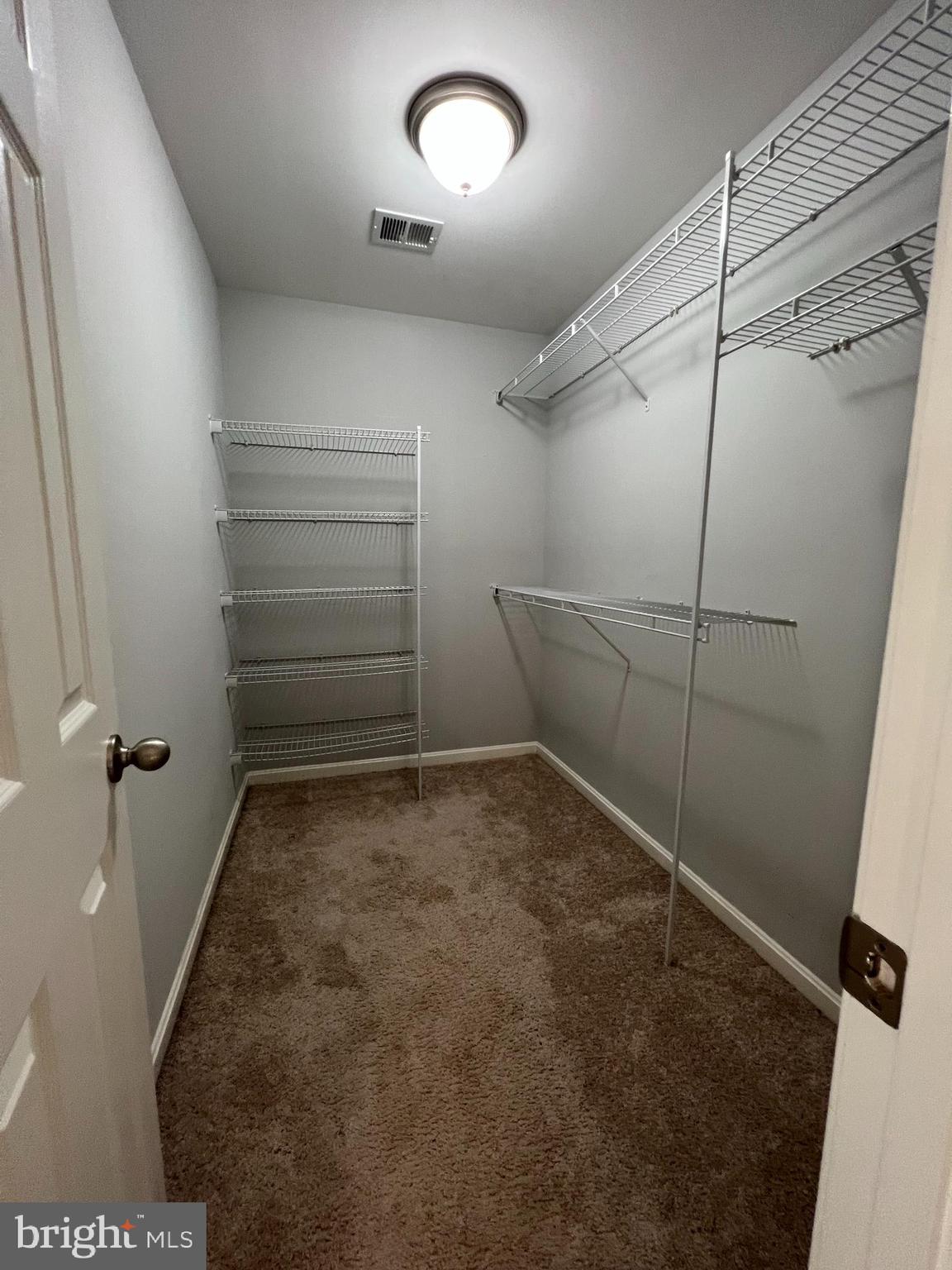 REGULARS - Residential Lease