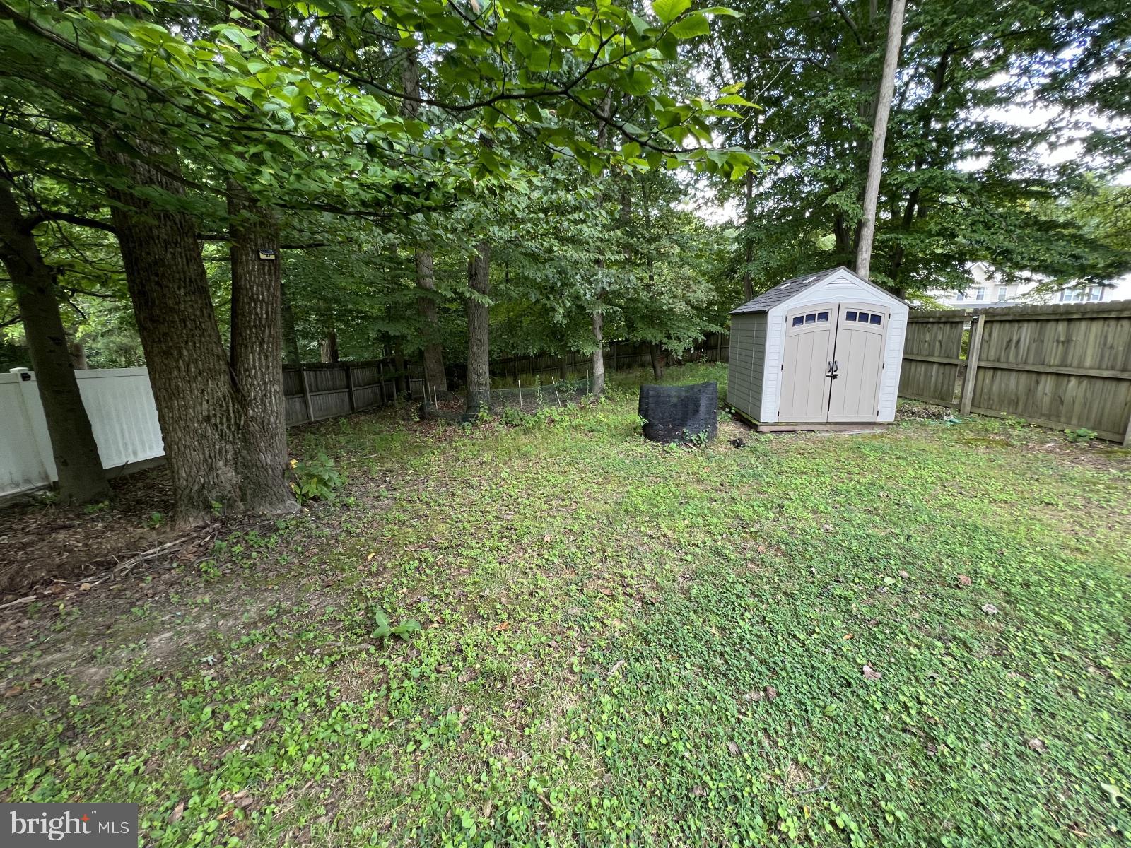 REGULARS - Residential Lease