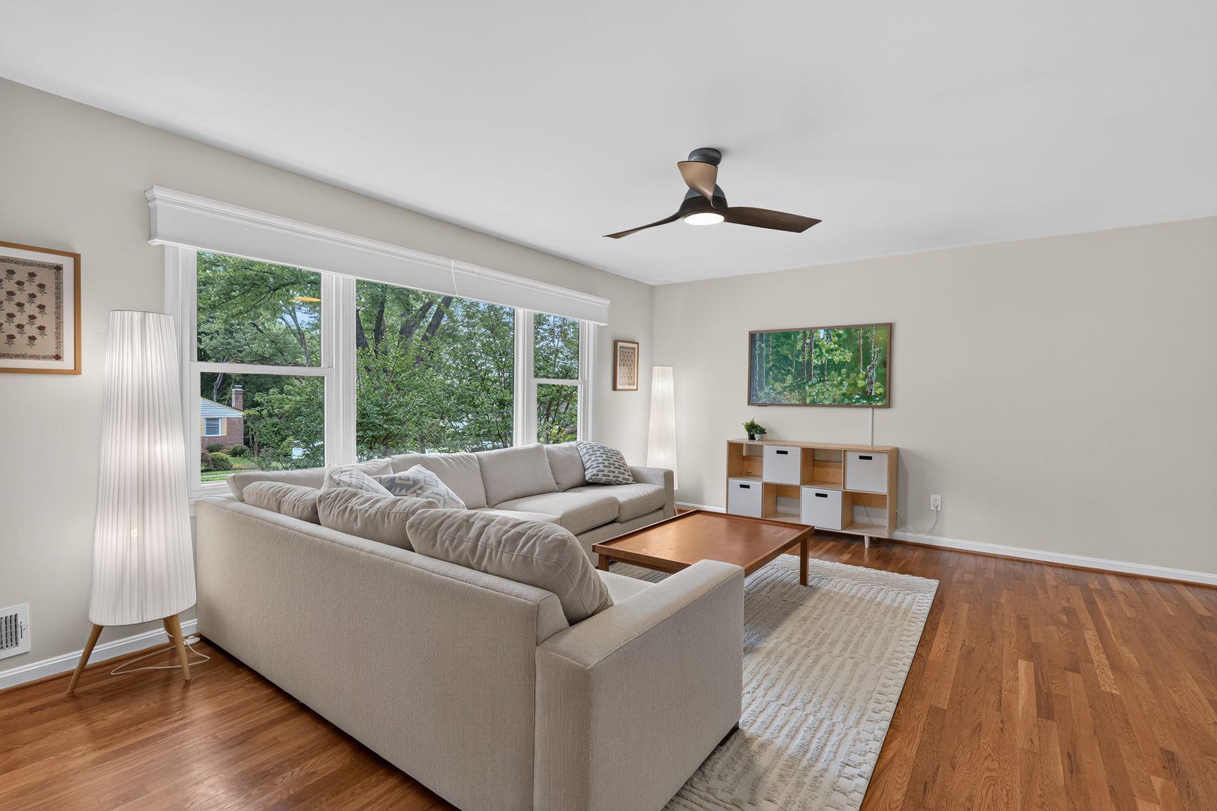 1933 RELDA COURT