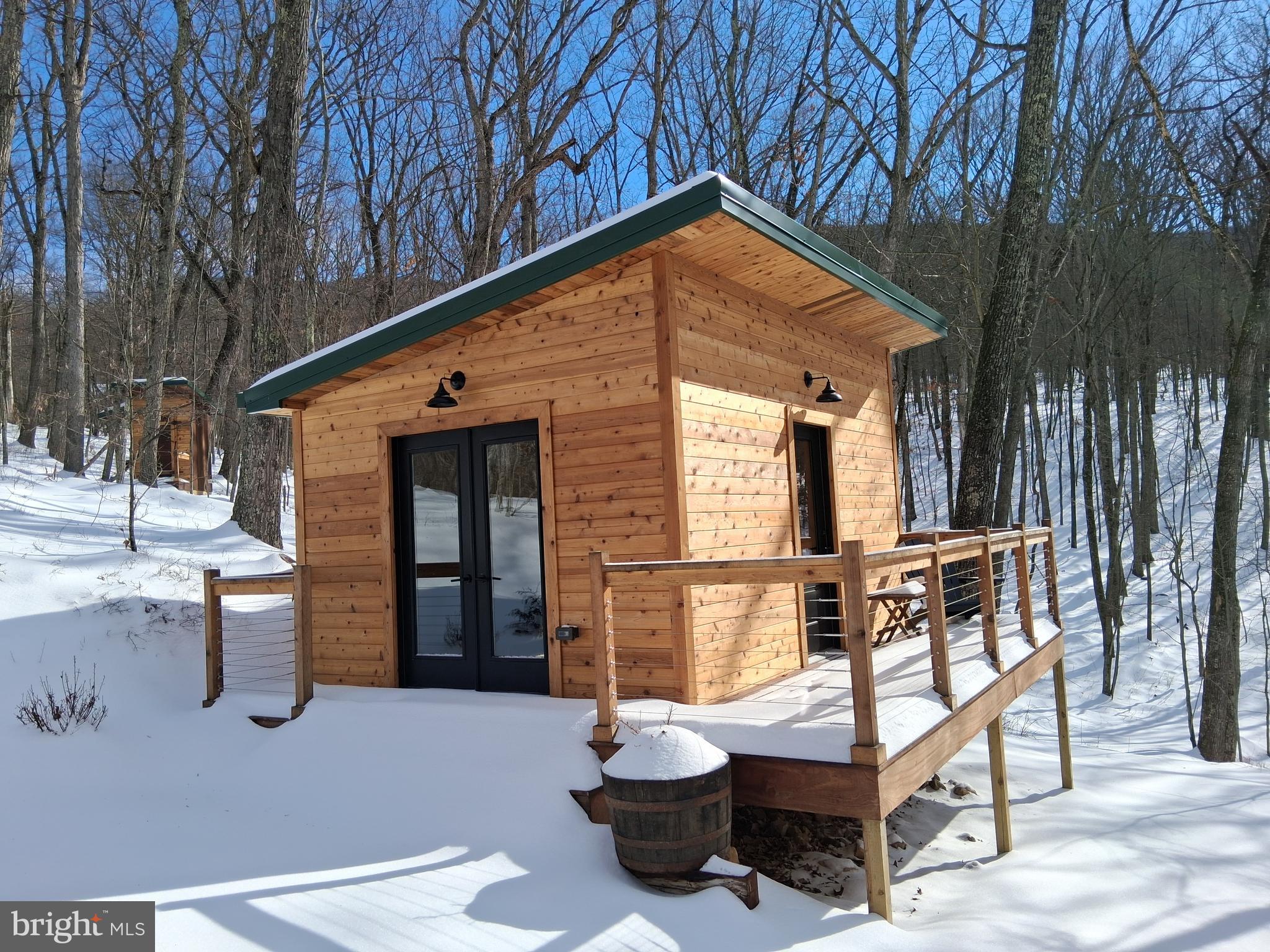 ROUSE MT - Residential