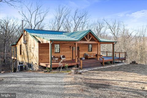 26 HIDEOUT WAY GREAT CACAPON WV 25422