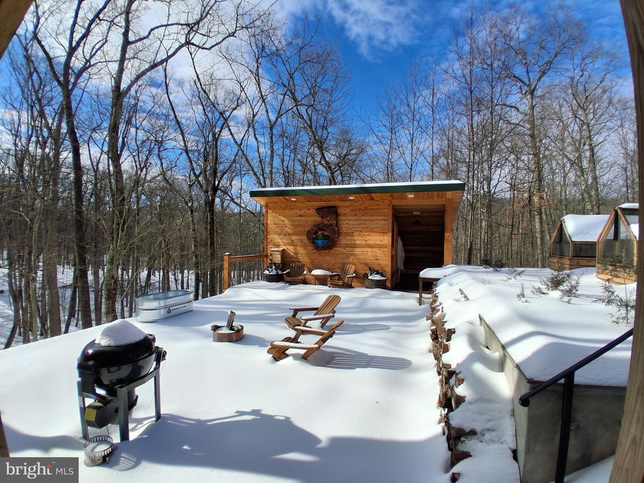 ROUSE MT - Residential