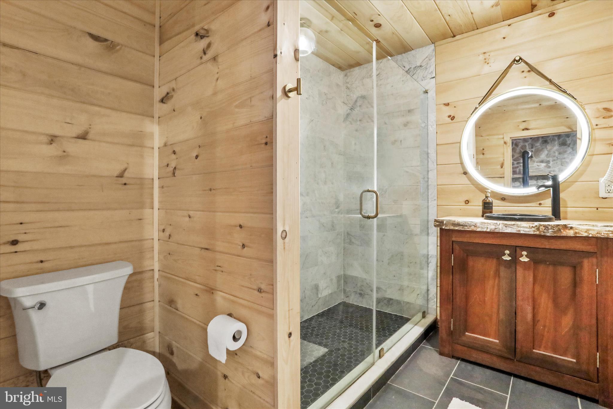 ROUSE MT - Residential