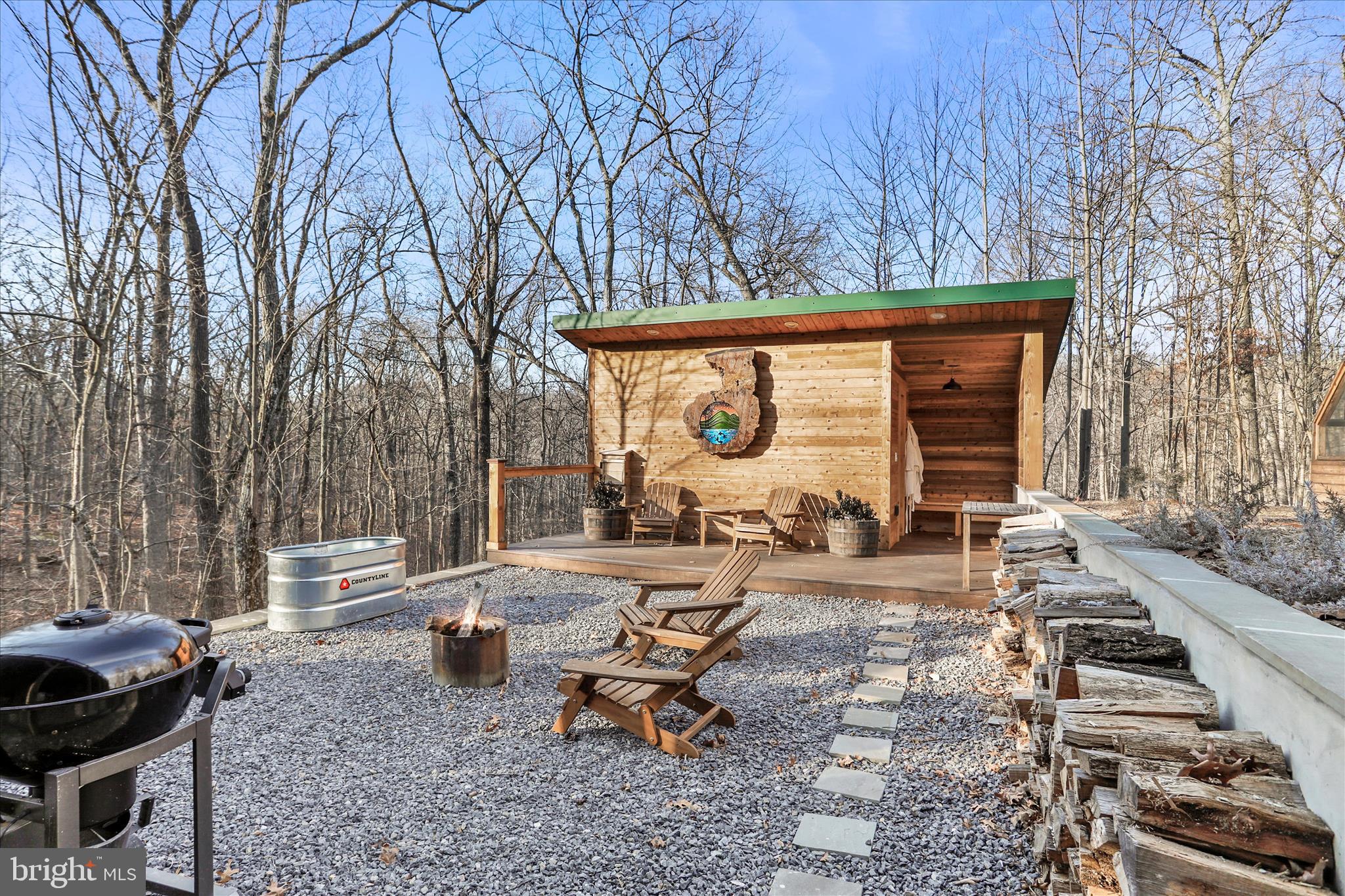 ROUSE MT - Residential