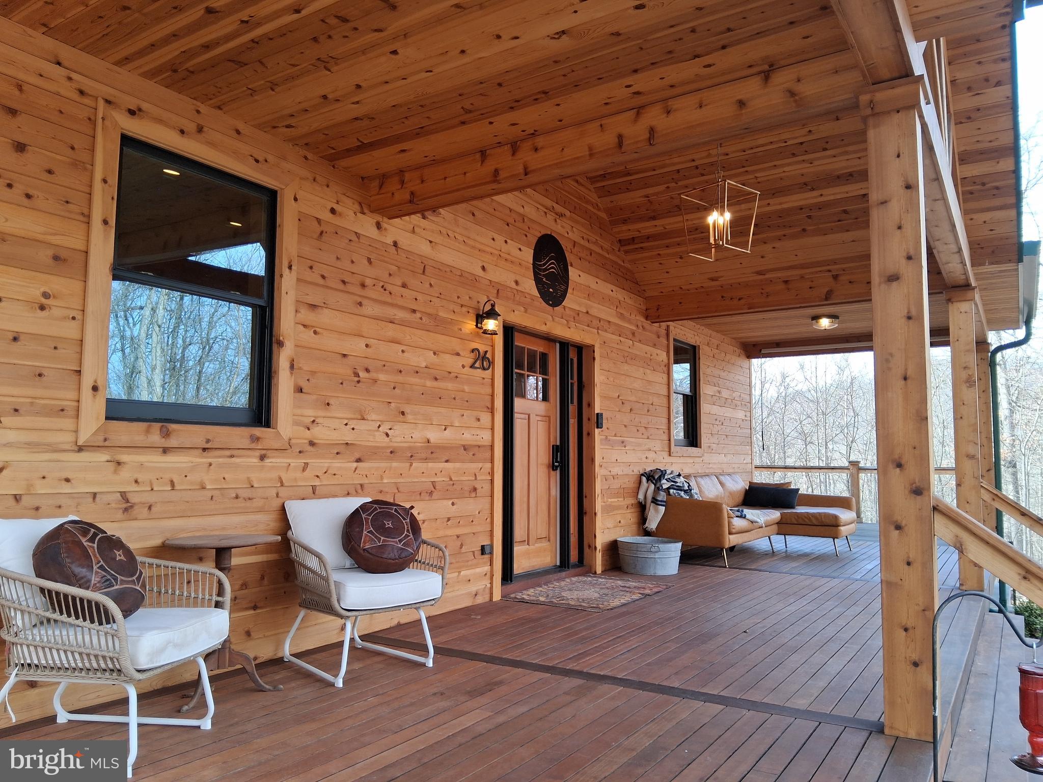 ROUSE MT - Residential