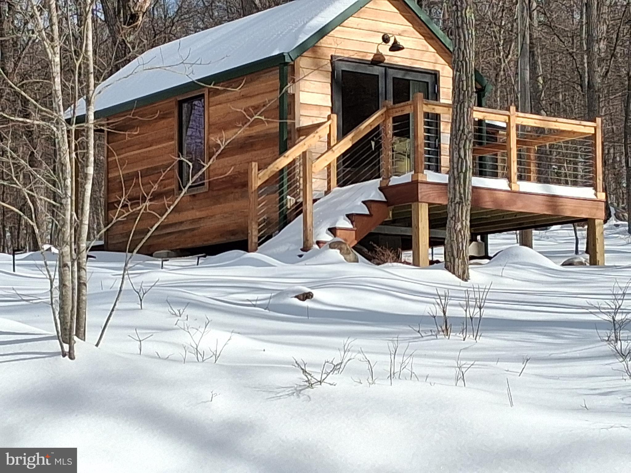 ROUSE MT - Residential