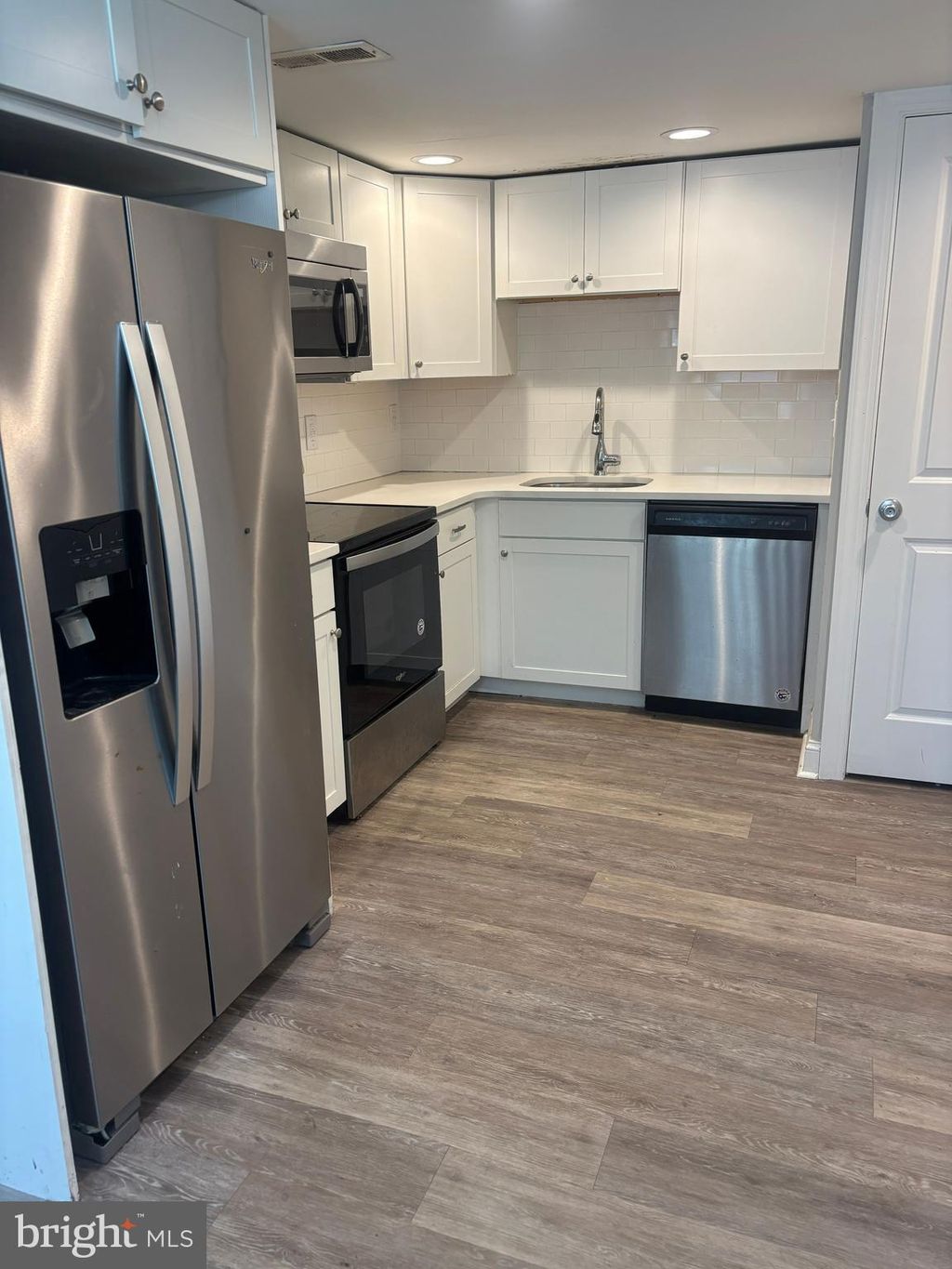 Photo of 29 Poplar Street #D4, HATFIELD, PA 19440 (MLS # PAMC2164684)