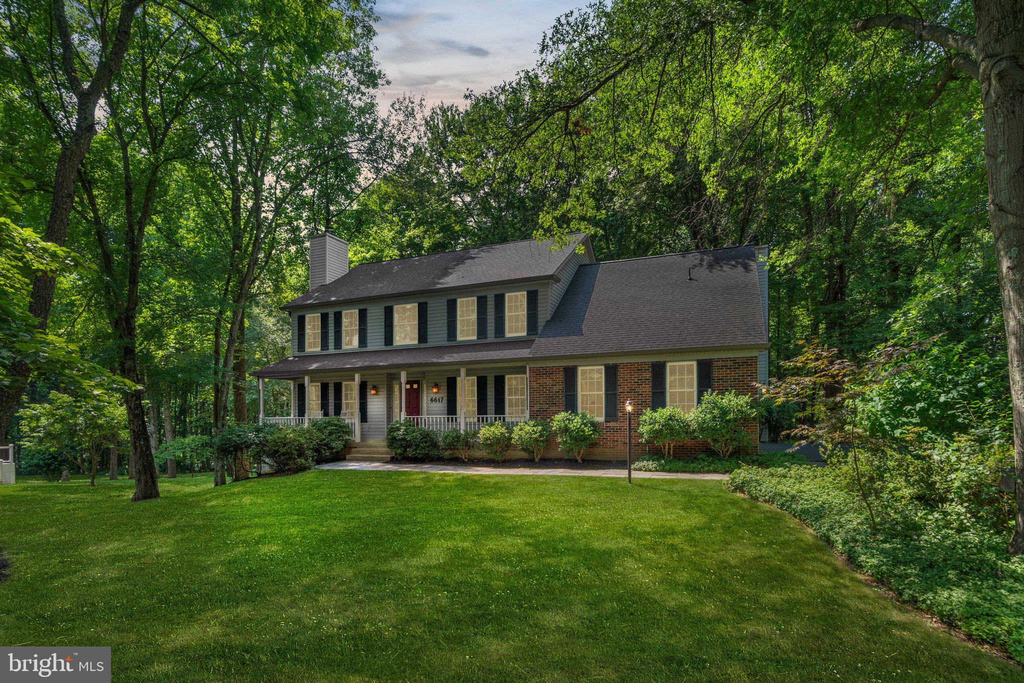 LAYTONSVILLE KNOLLS - Residential