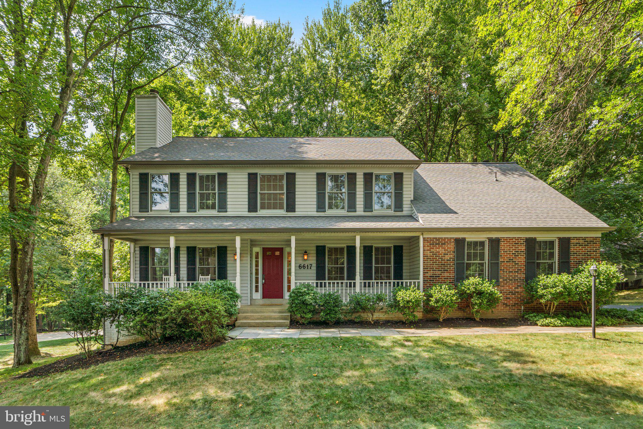 LAYTONSVILLE KNOLLS - Residential