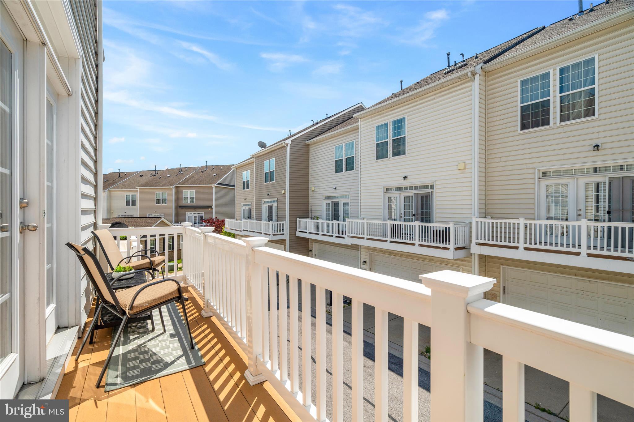 MARKET SQUARE - Residential