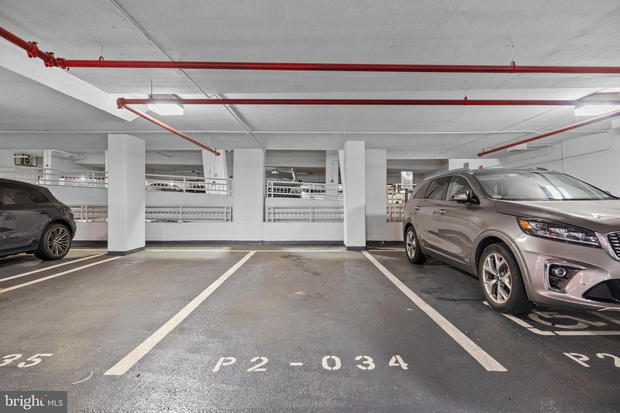 ONE PARK CREST CONDOMINIUM - Residential