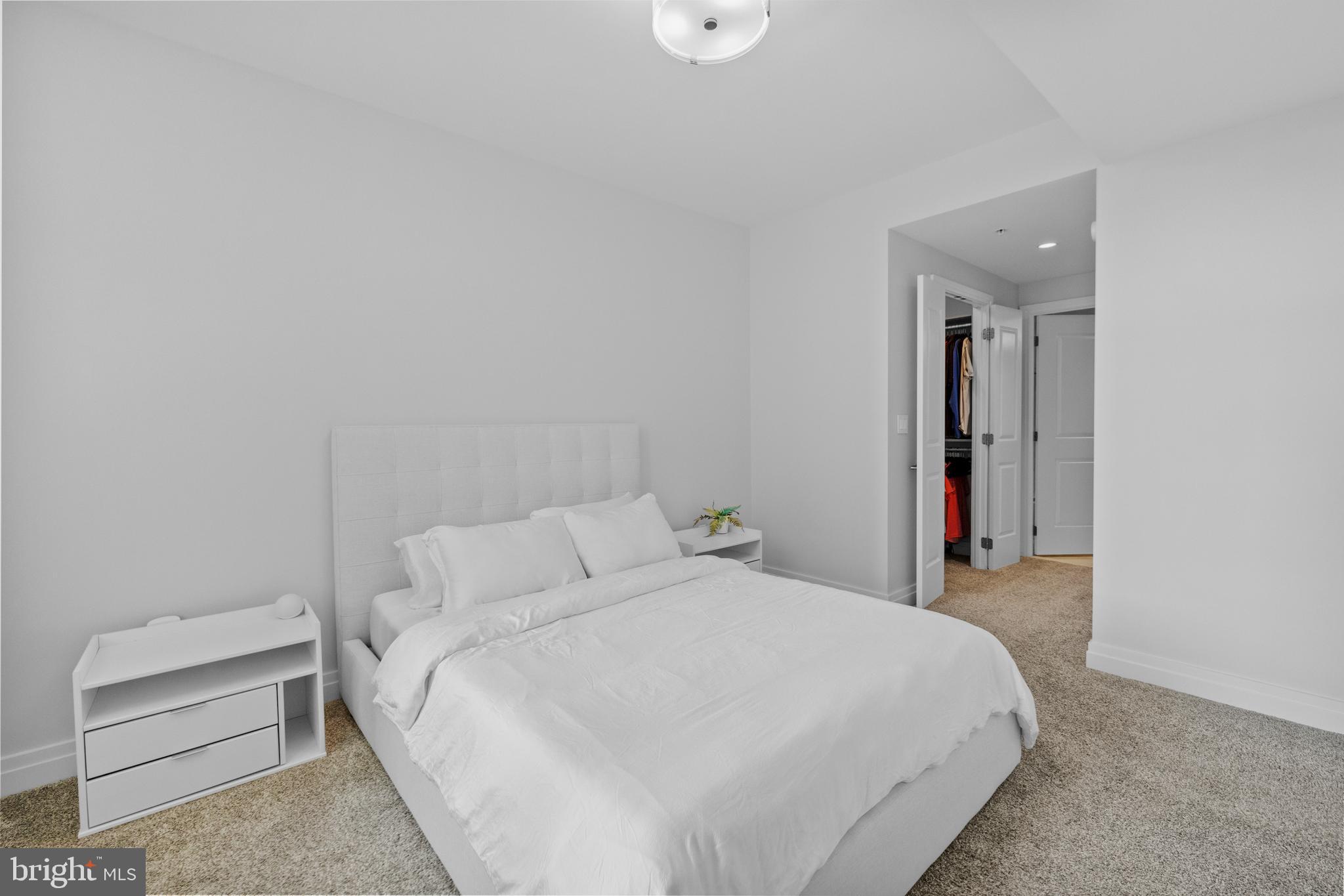 ONE PARK CREST CONDOMINIUM - Residential