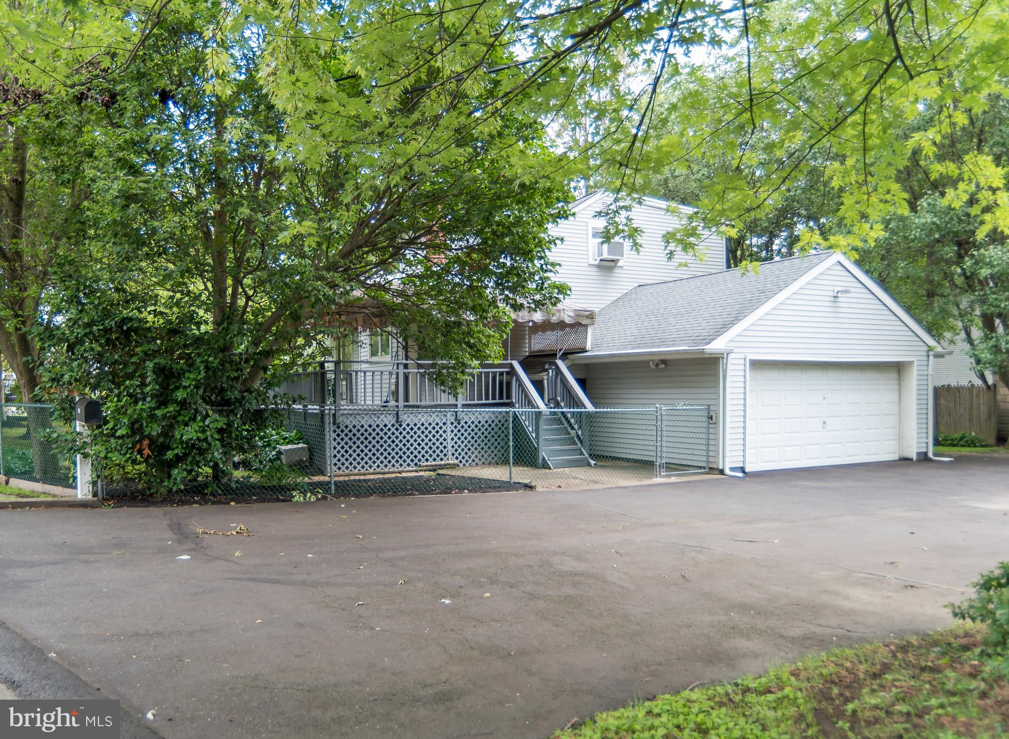 1656 HIGHLAND AVENUE