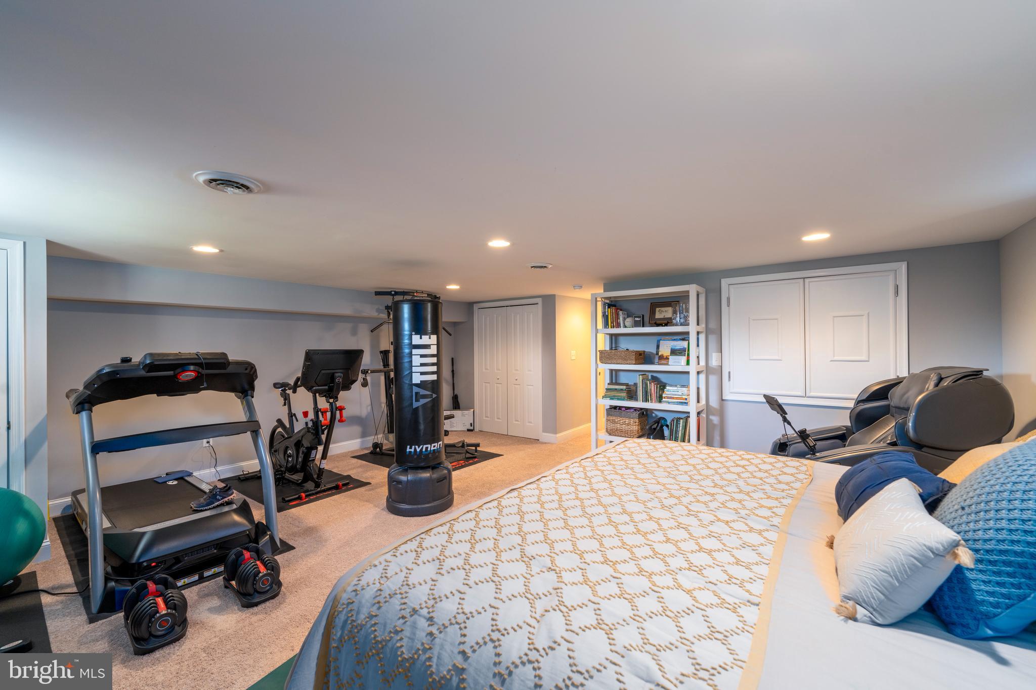 OWINGS MILLS - Residential