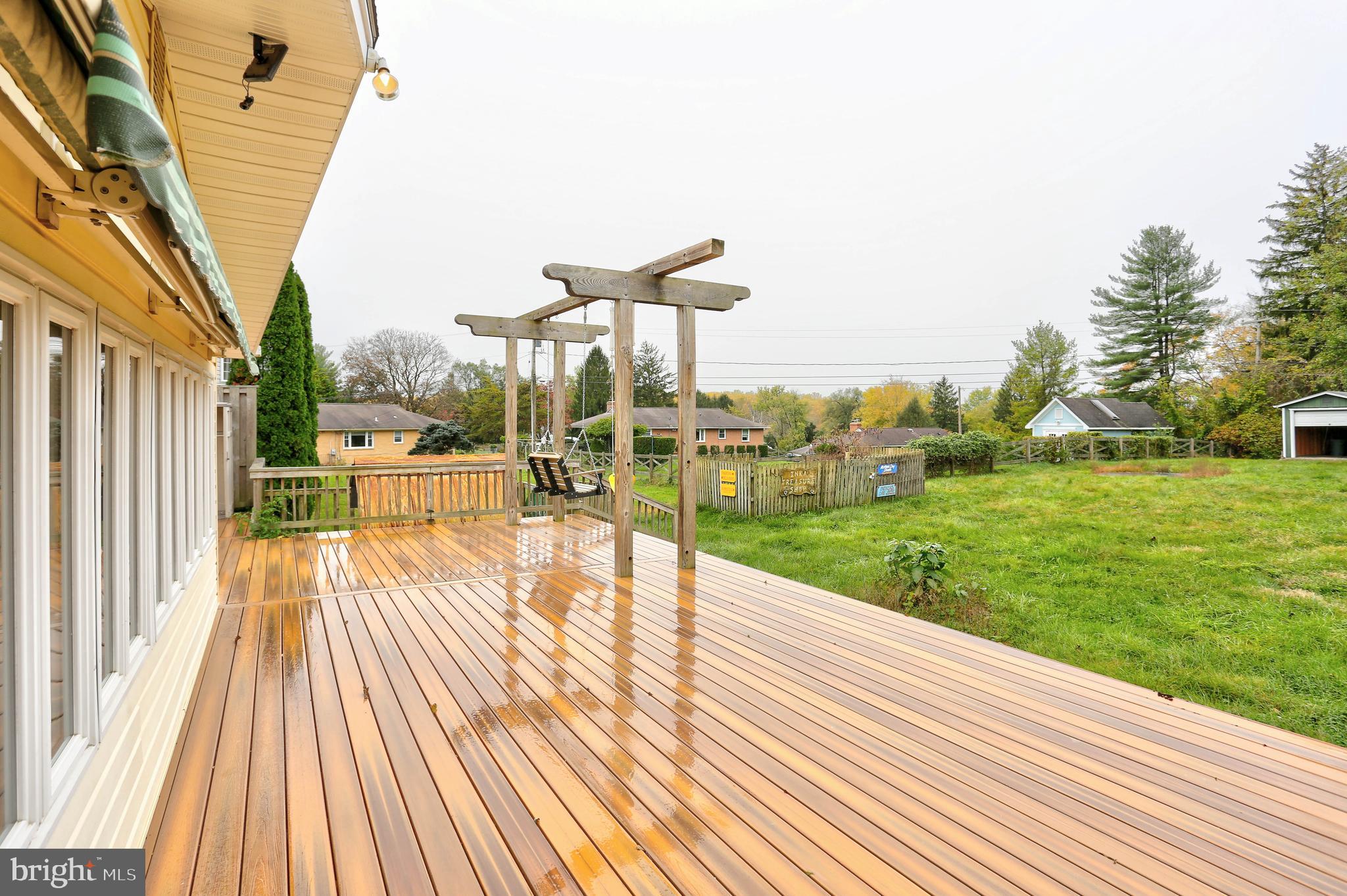 FAIRWAY HILLS - Residential Lease