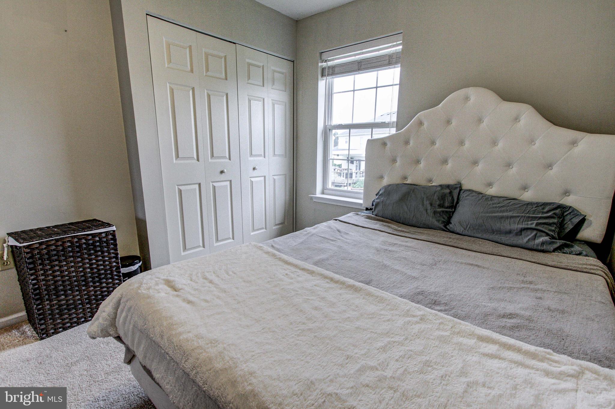 REGENCY MANOR - Residential