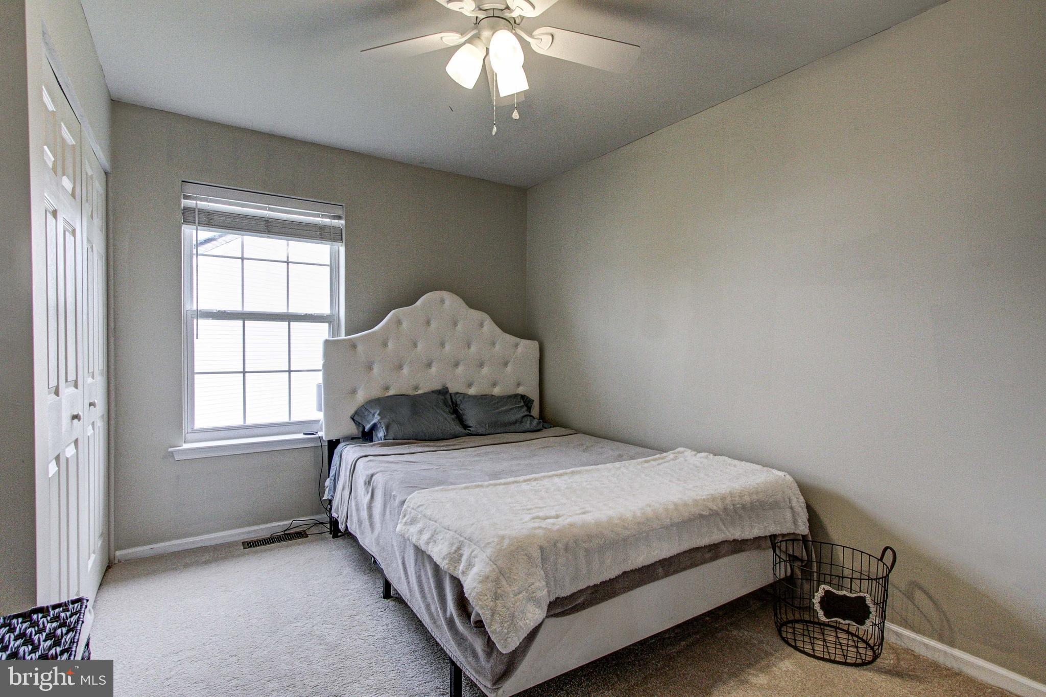 REGENCY MANOR - Residential