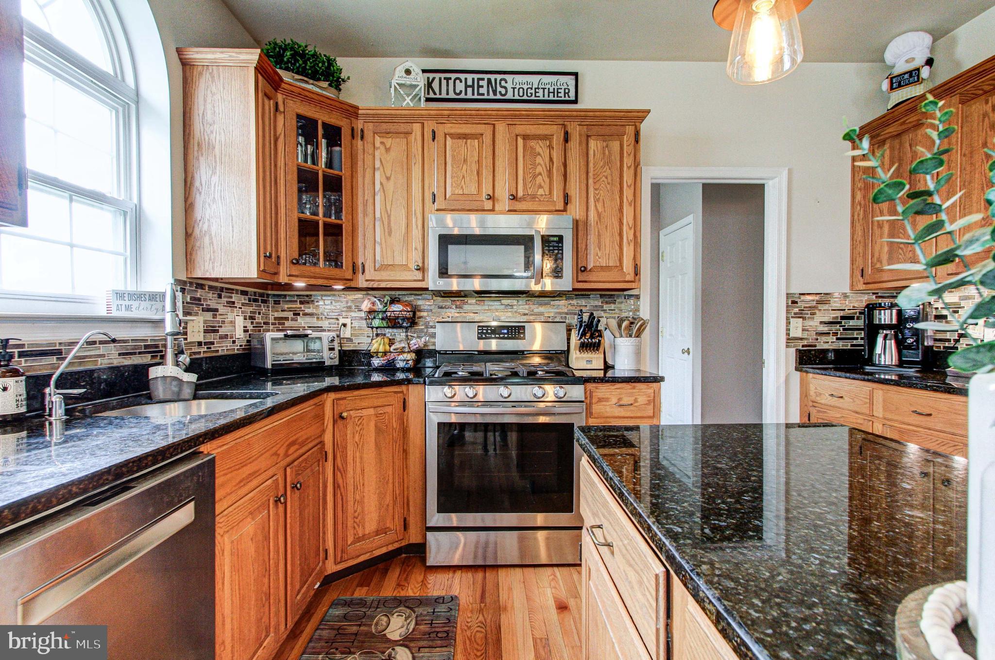 REGENCY MANOR - Residential