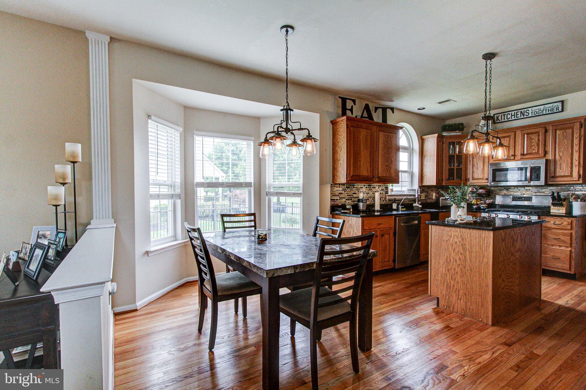 REGENCY MANOR - Residential