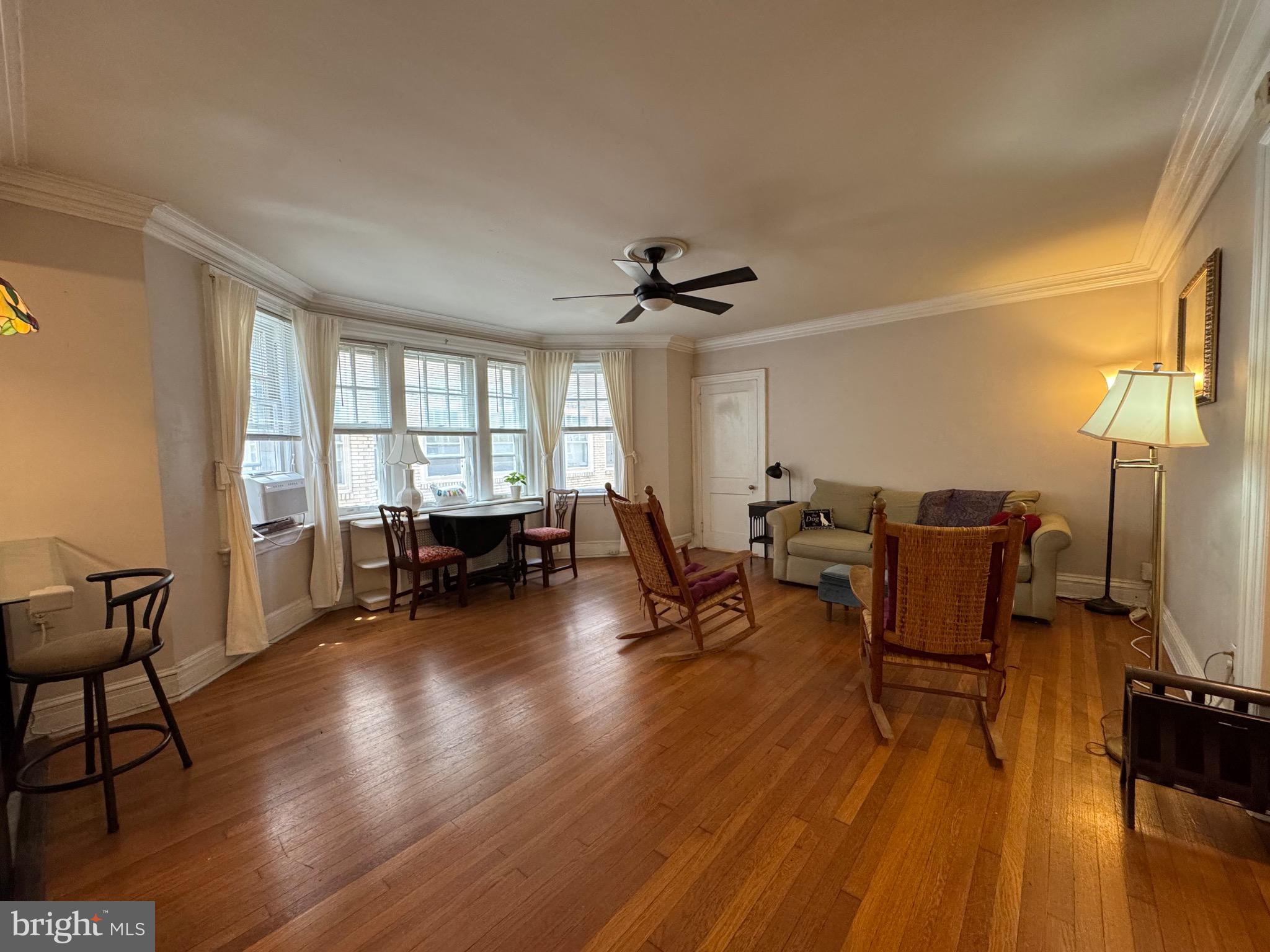 UNIVERSITY CITY - Residential