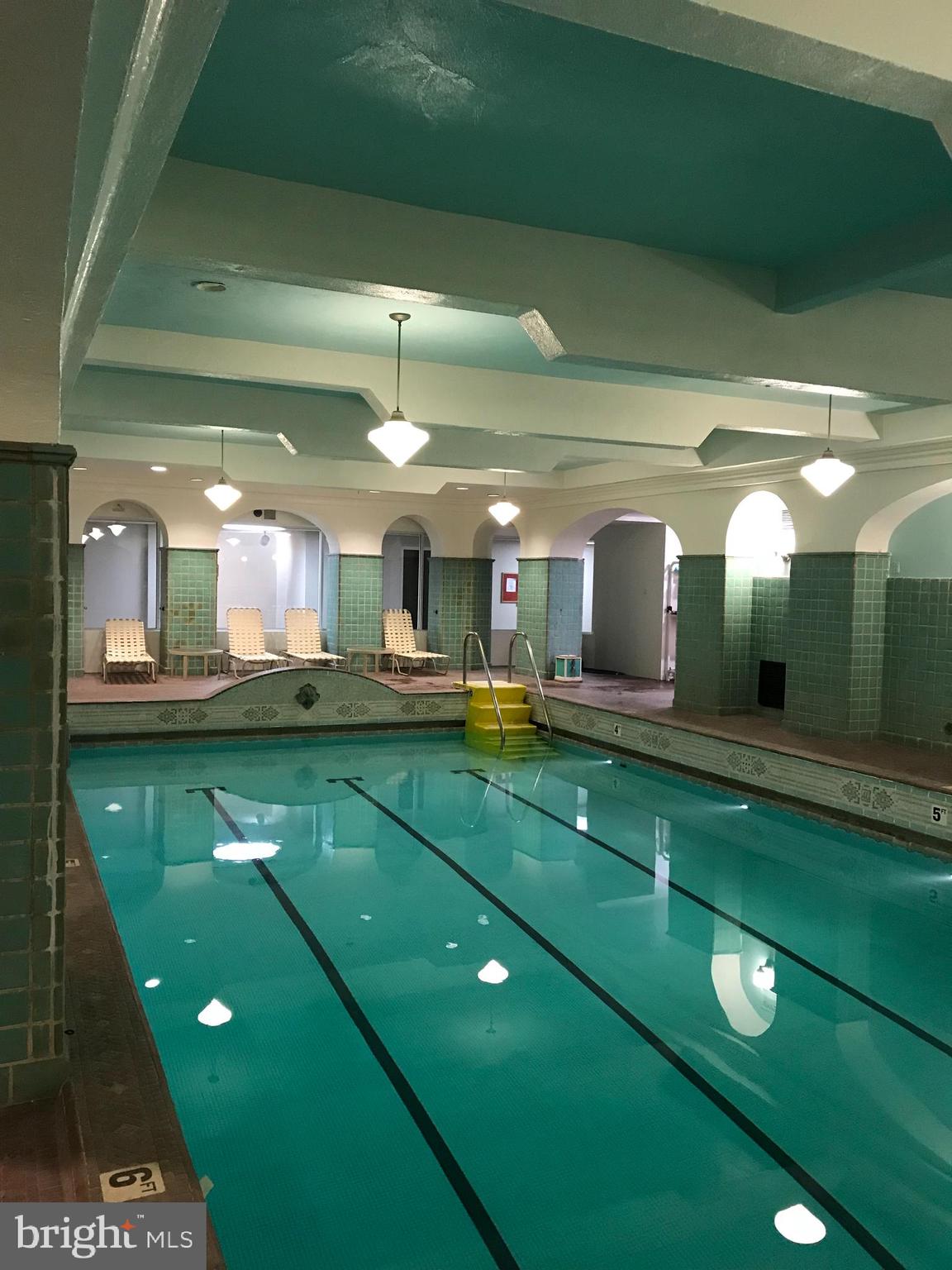 UNIVERSITY CITY - Residential