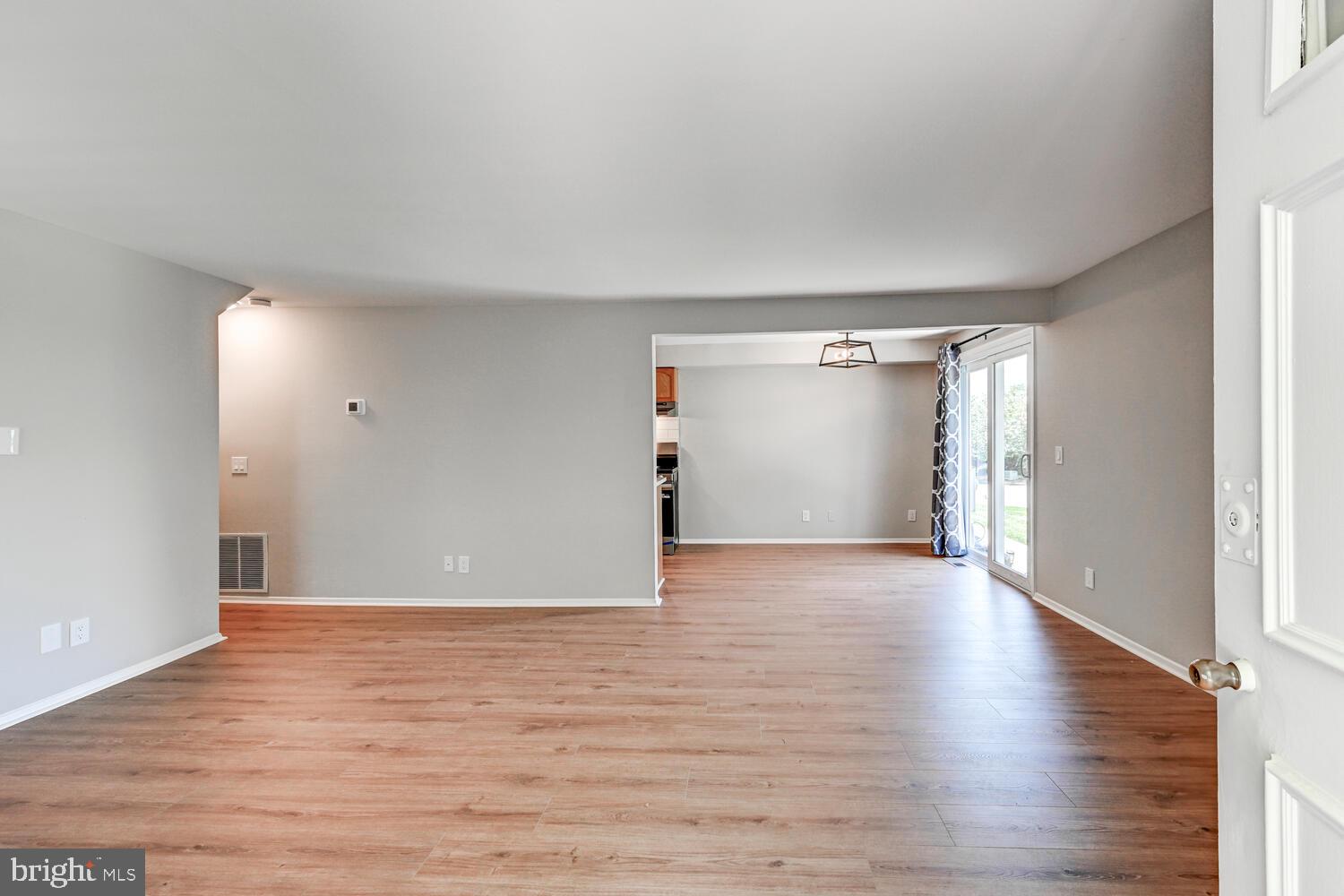 BROOKSHIRE - Residential