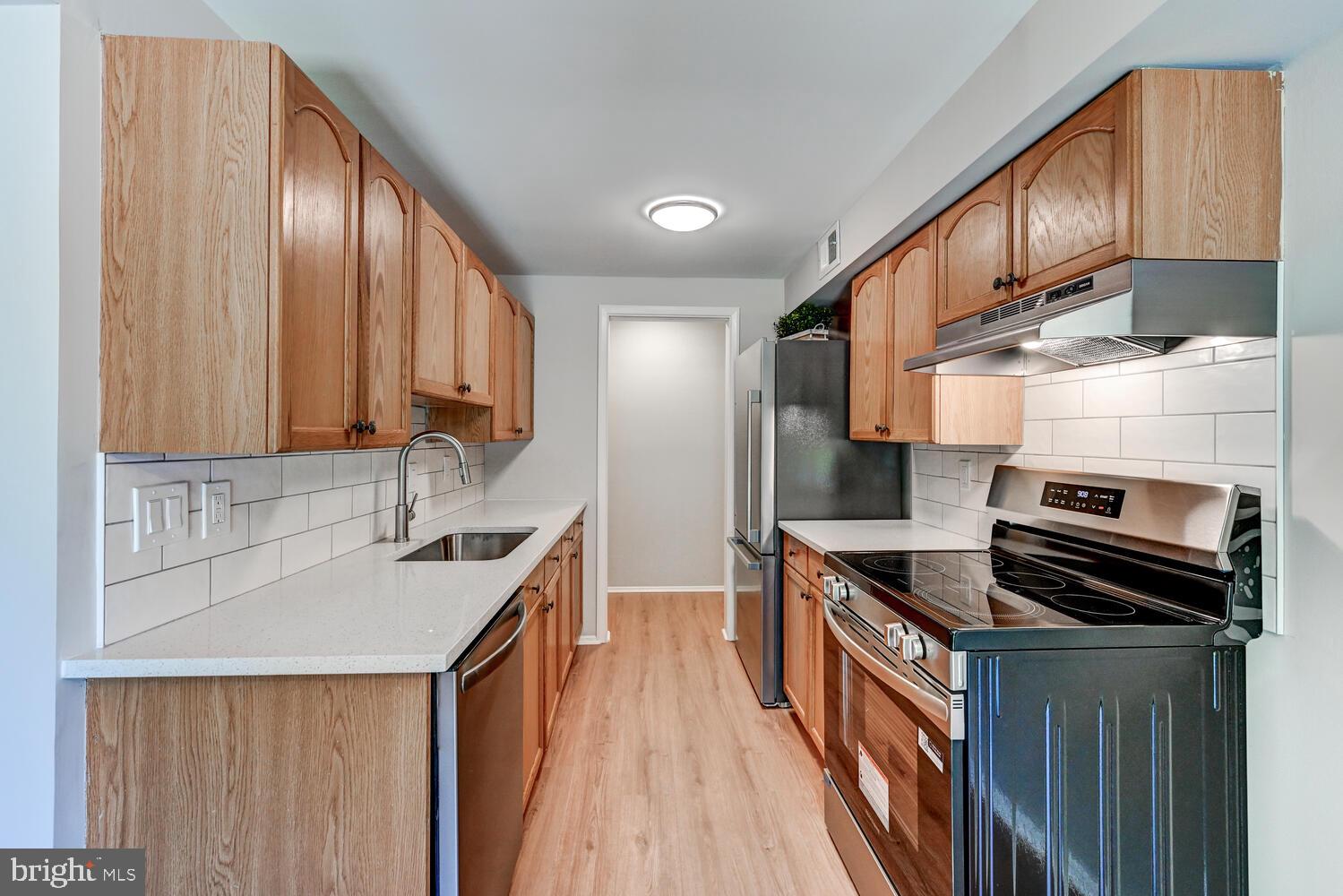 BROOKSHIRE - Residential