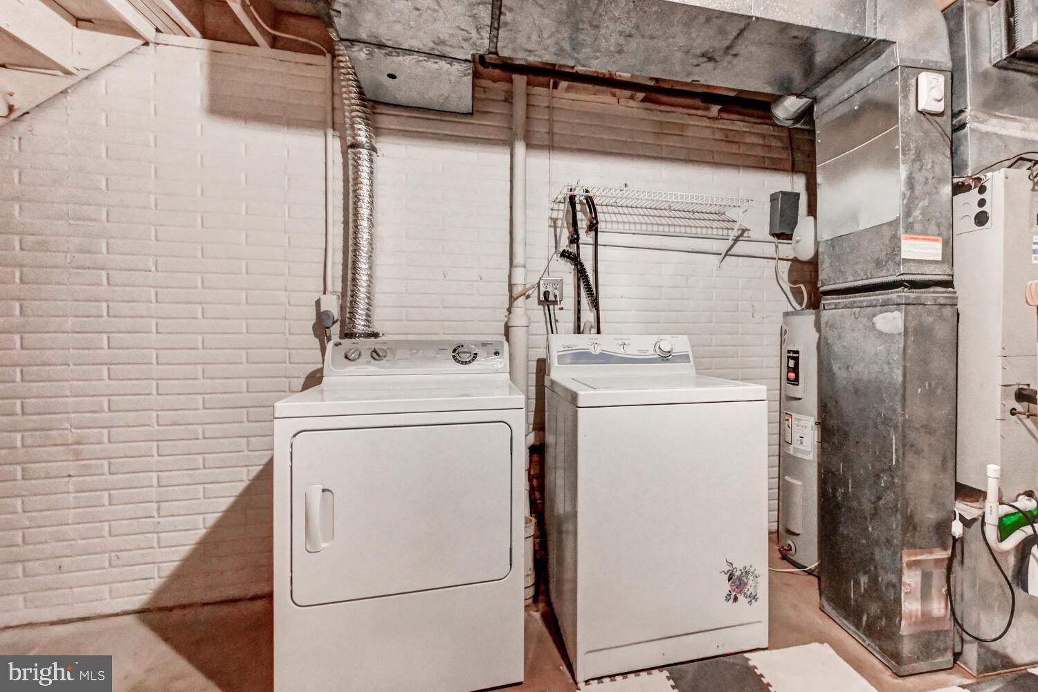 BROOKSHIRE - Residential