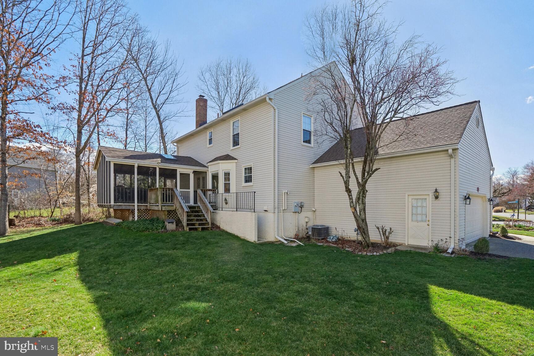 COUNTRYSIDE - Residential