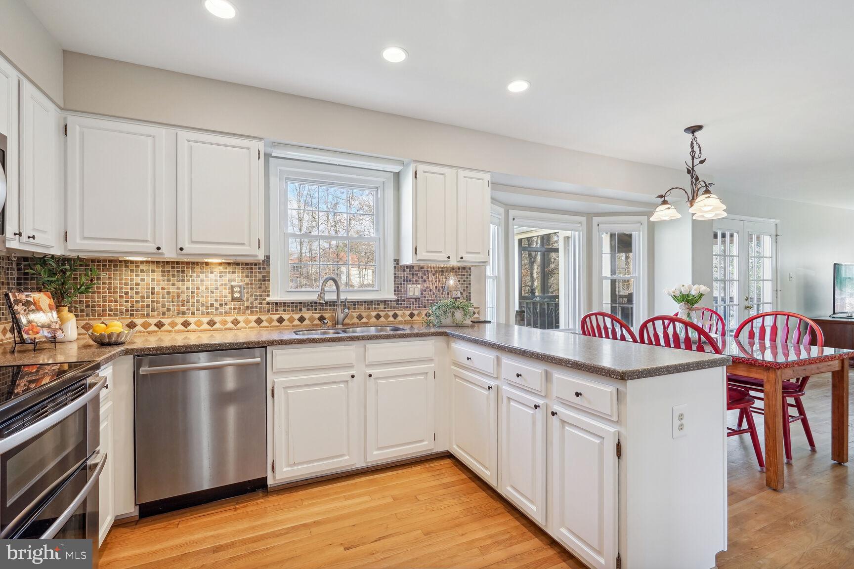 COUNTRYSIDE - Residential