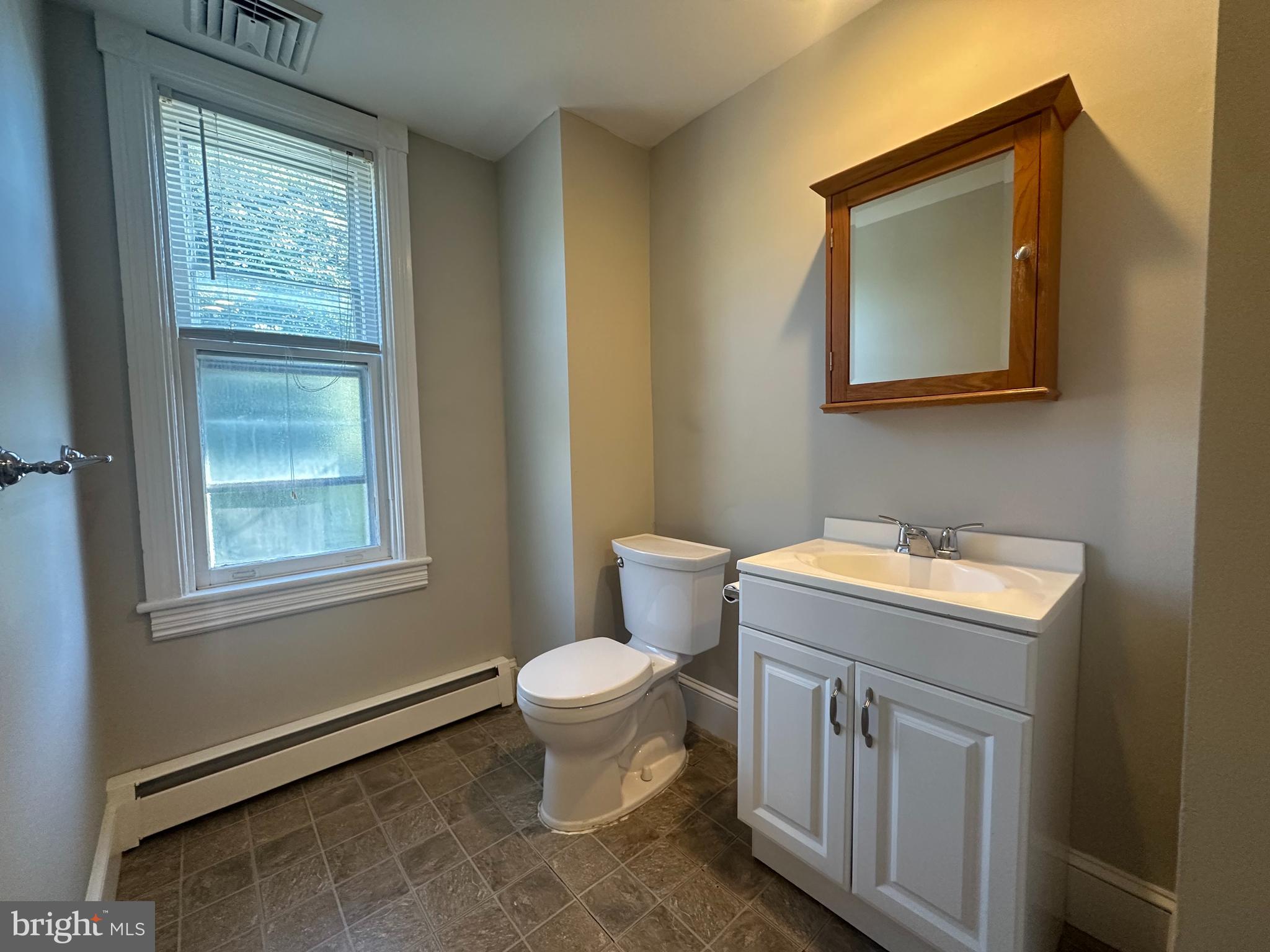 DOYLESTOWN BORO - Residential Lease