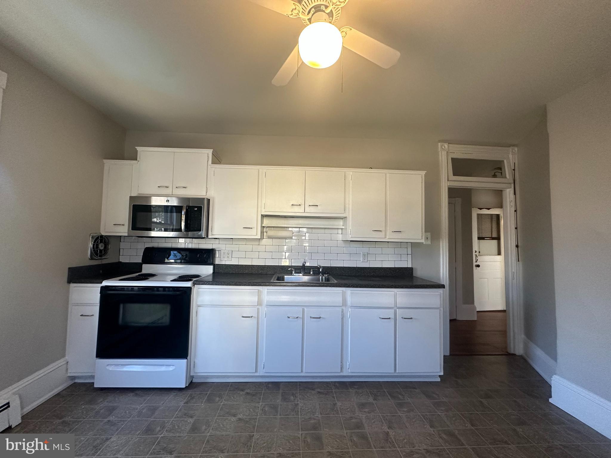 DOYLESTOWN BORO - Residential Lease