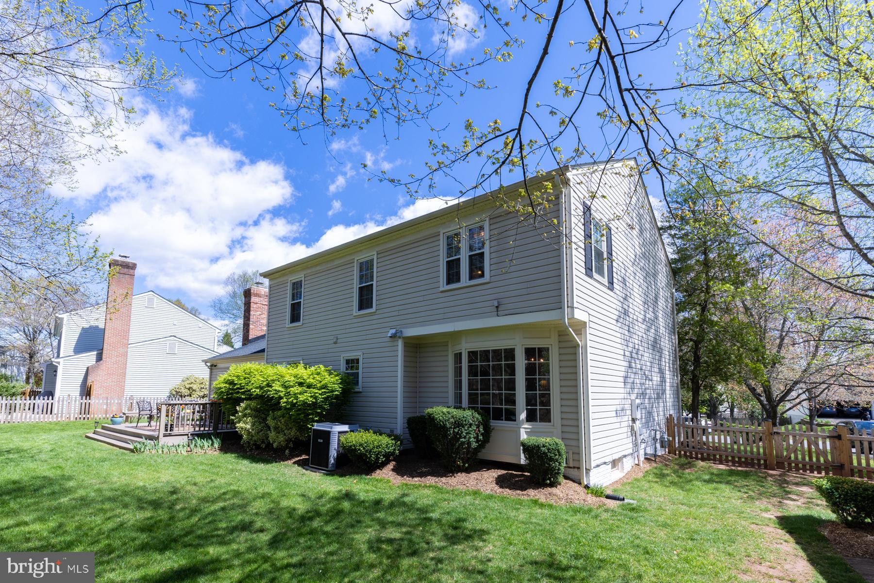 JACKSON MANOR - Residential