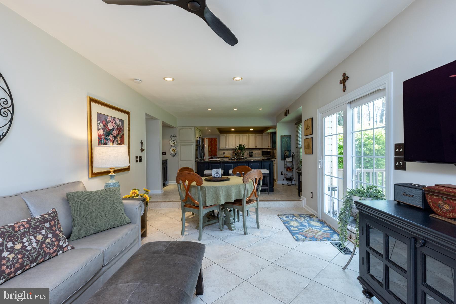 JACKSON MANOR - Residential