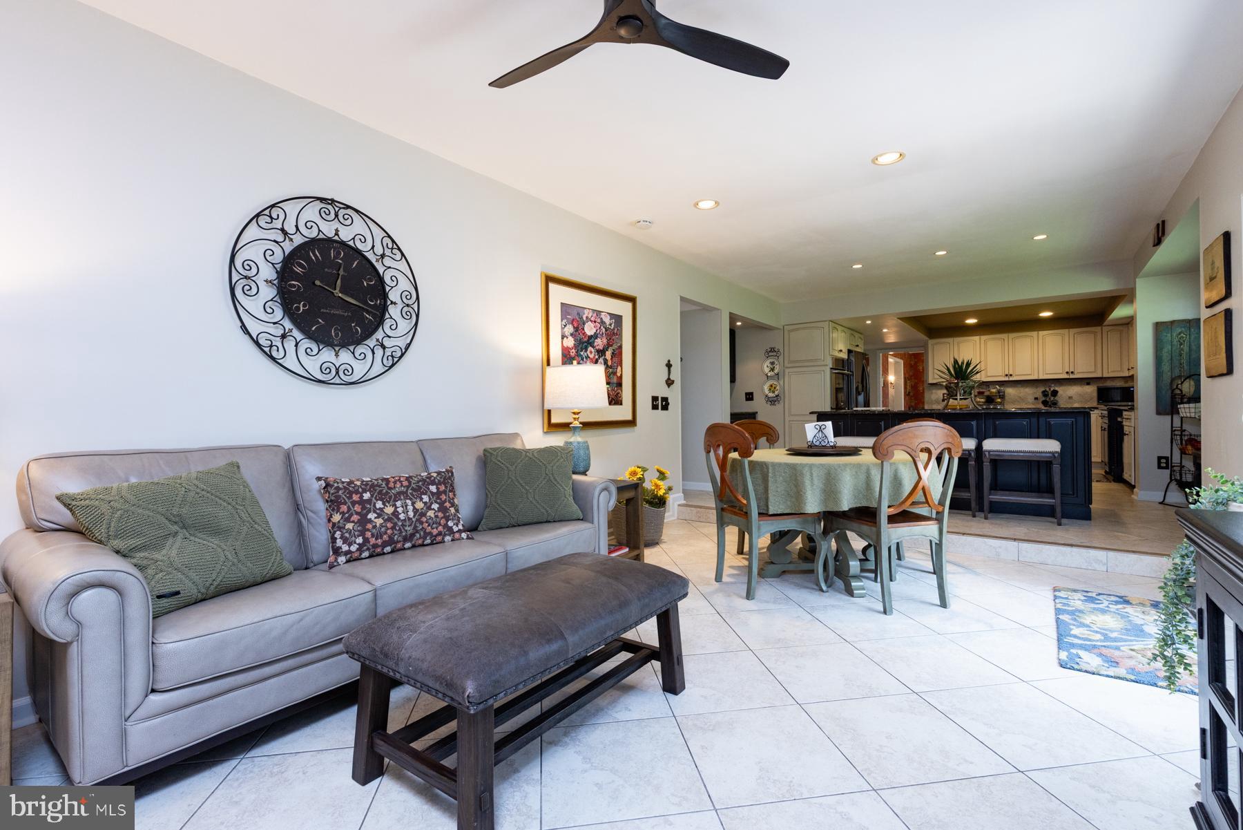 JACKSON MANOR - Residential