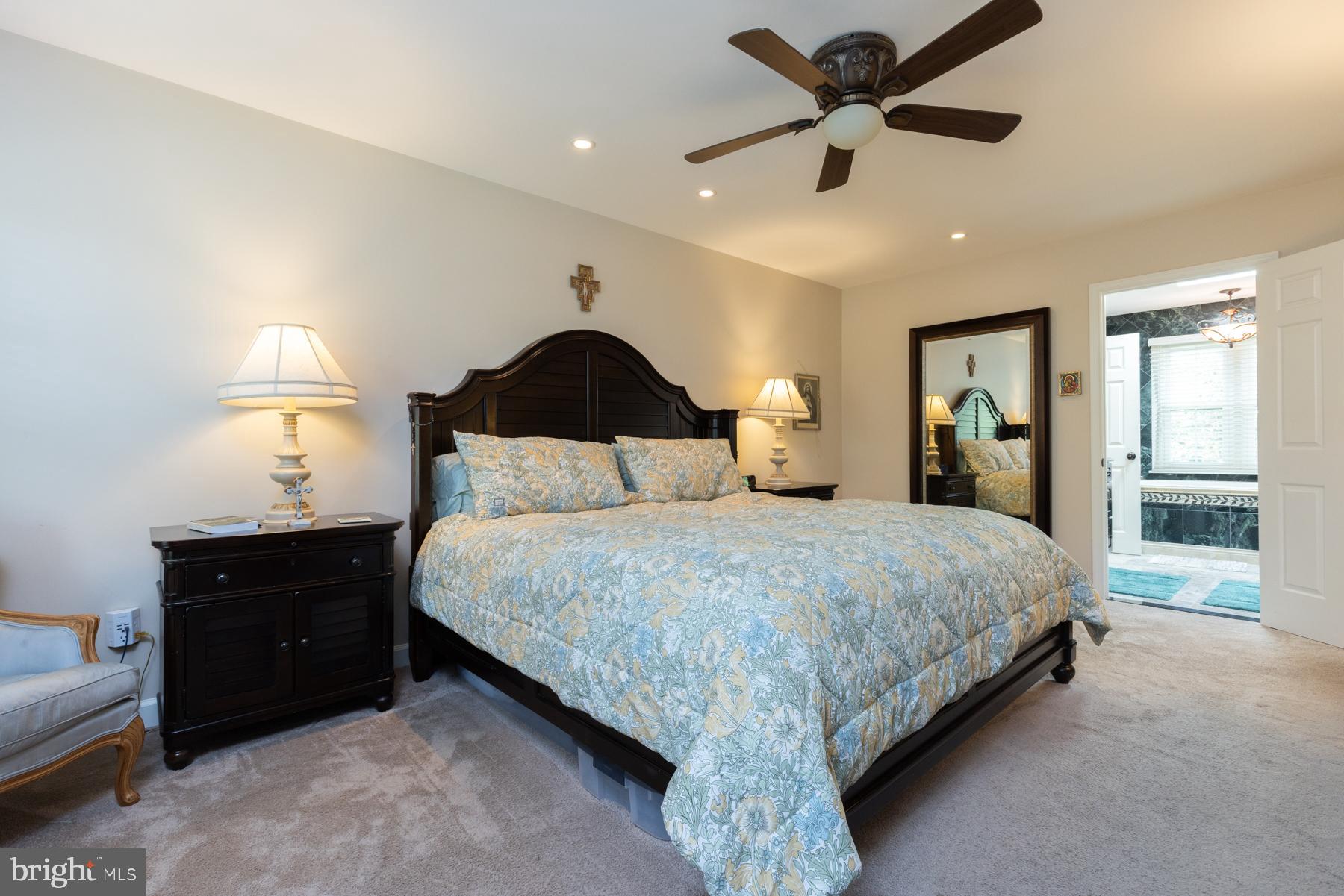 JACKSON MANOR - Residential