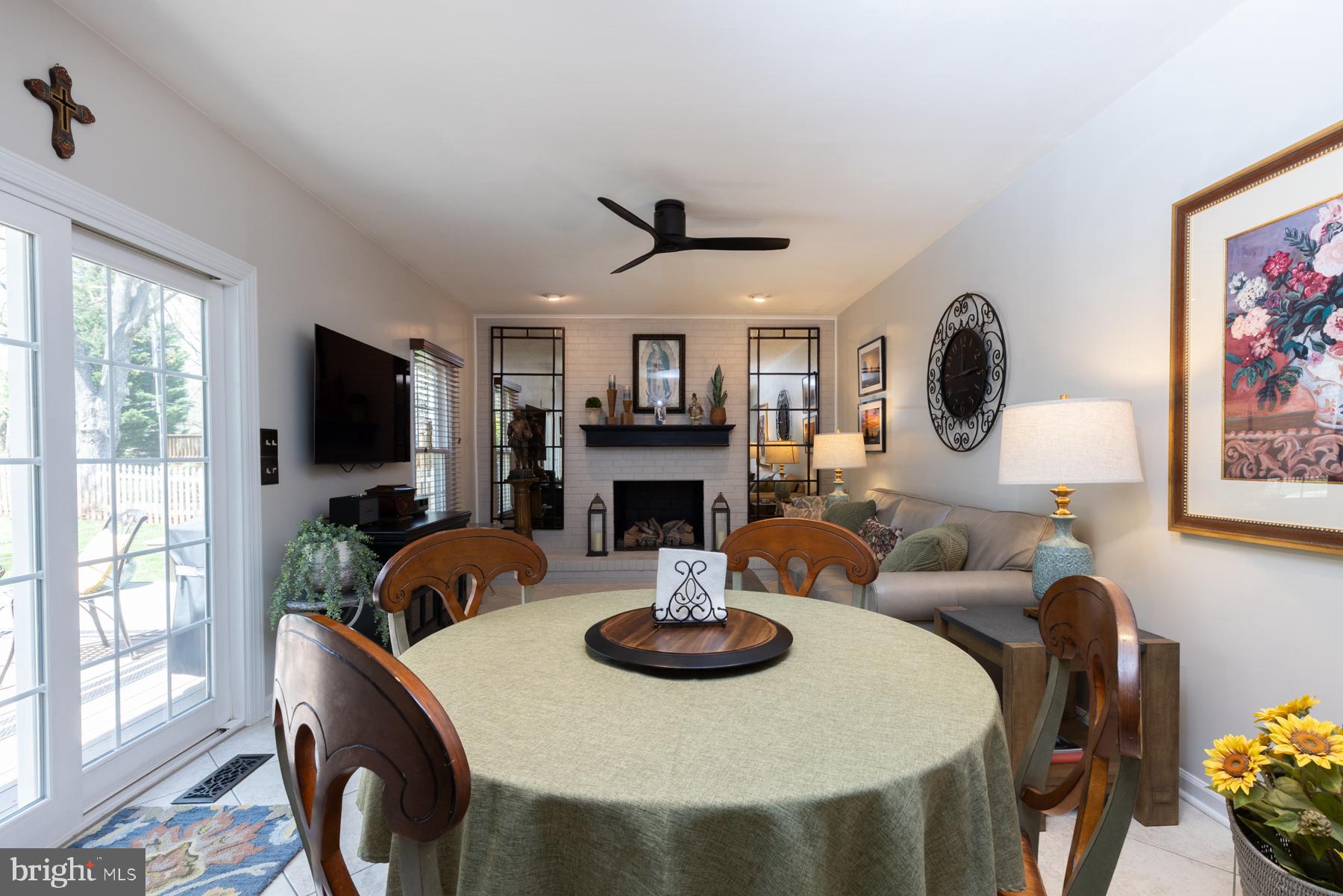 JACKSON MANOR - Residential