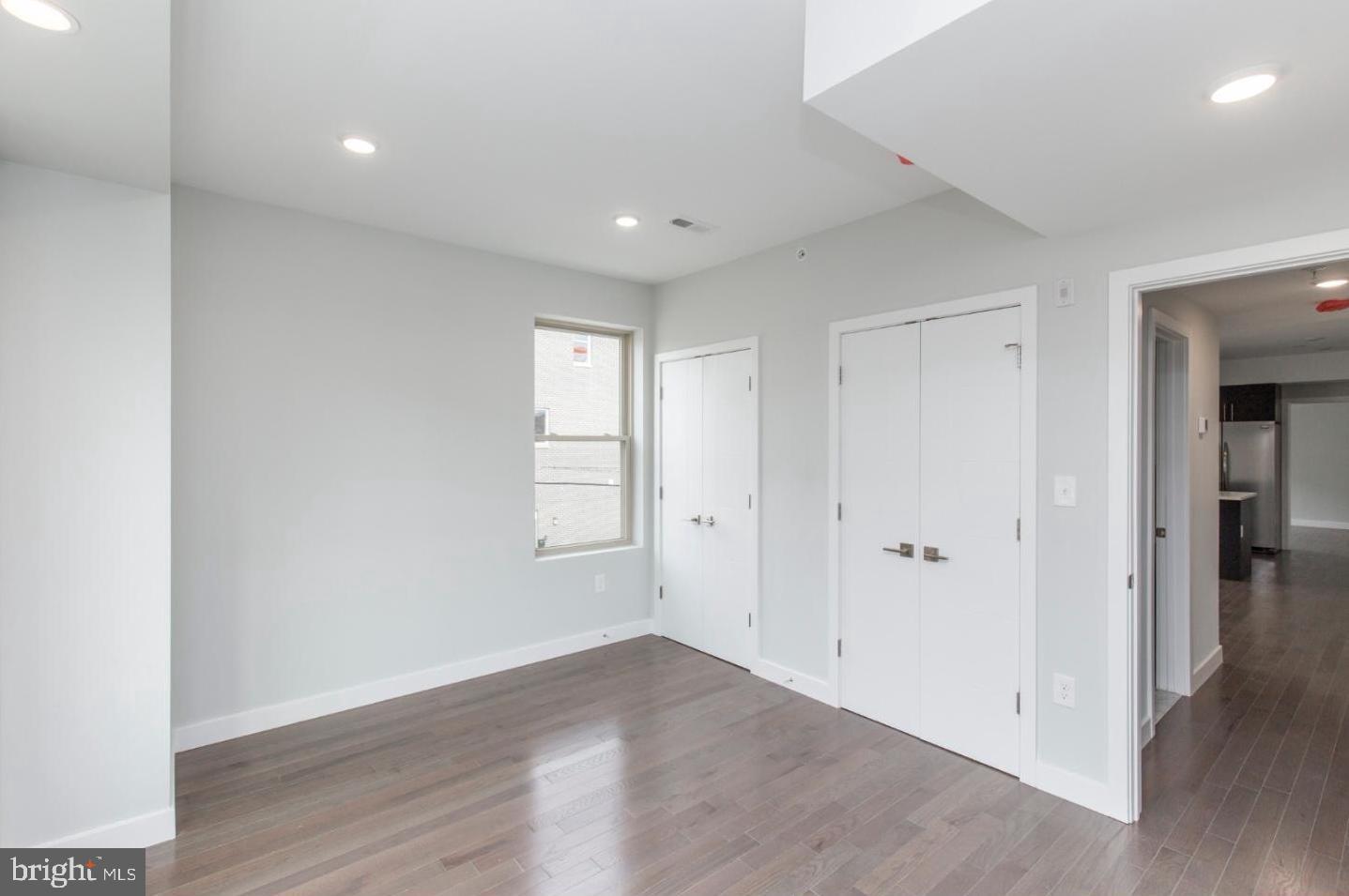 POINT BREEZE - Residential Lease
