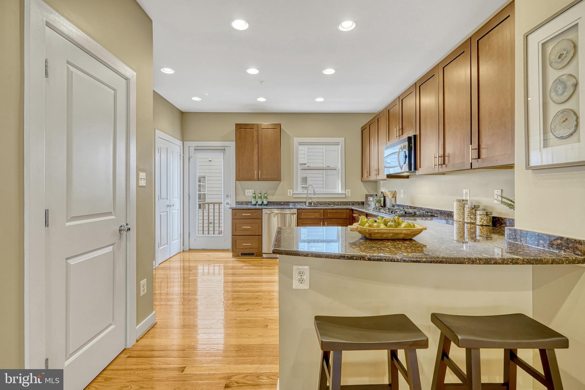 CENTERPOINTE - Residential