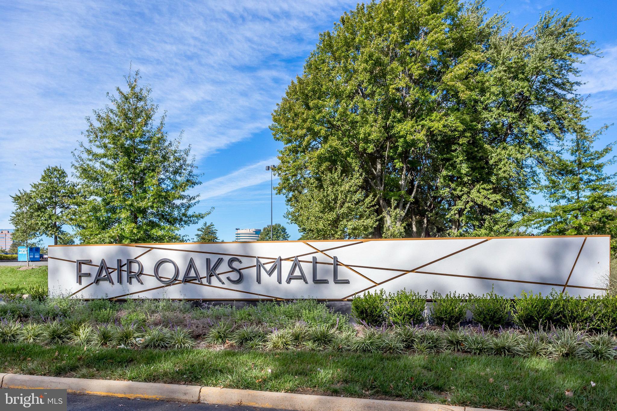 CENTERPOINTE - Residential