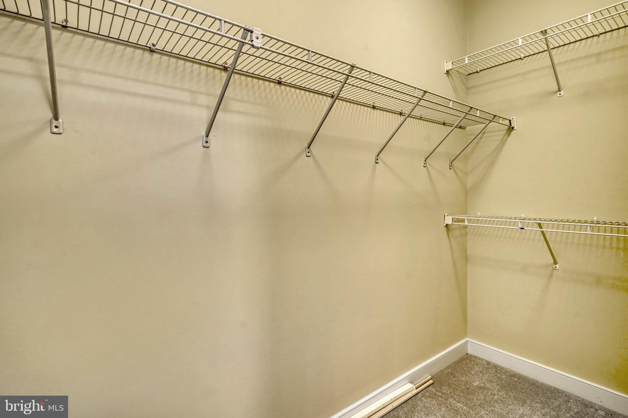 CENTERPOINTE - Residential