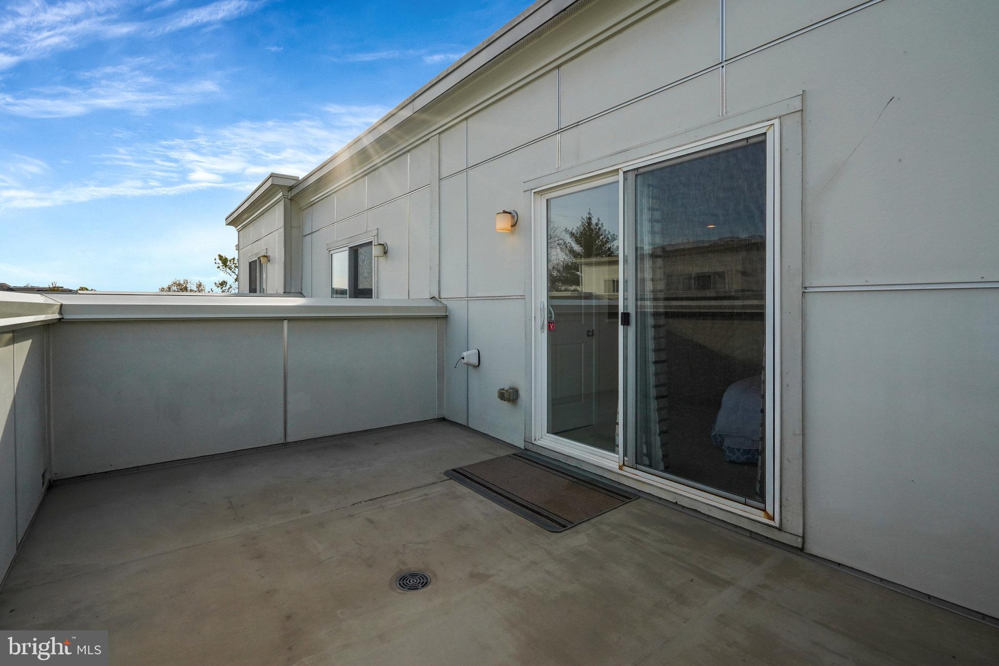 CENTERPOINTE - Residential