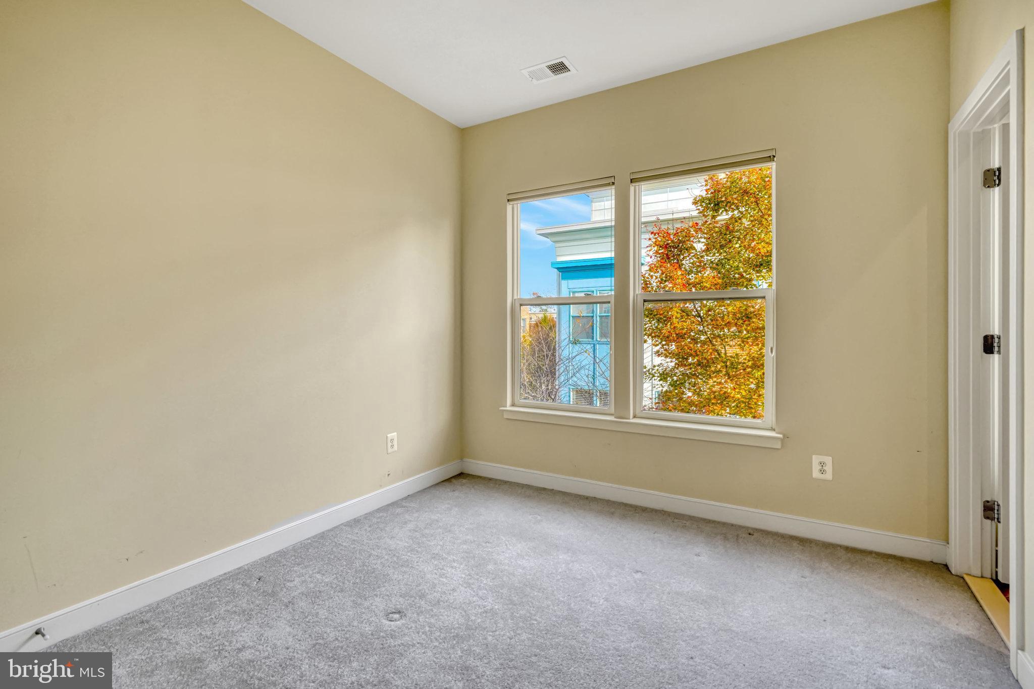 CENTERPOINTE - Residential