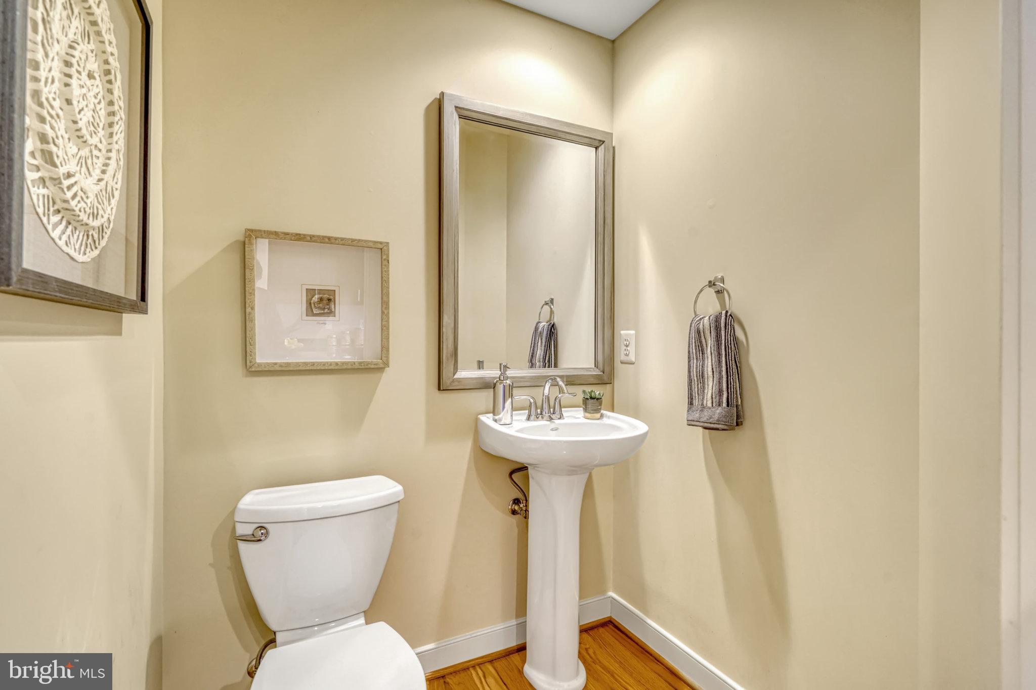 CENTERPOINTE - Residential