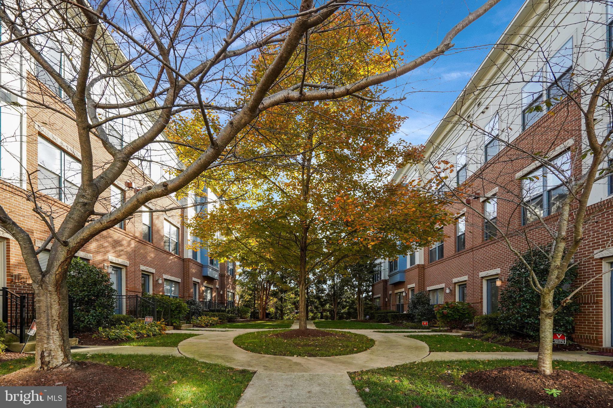 CENTERPOINTE - Residential