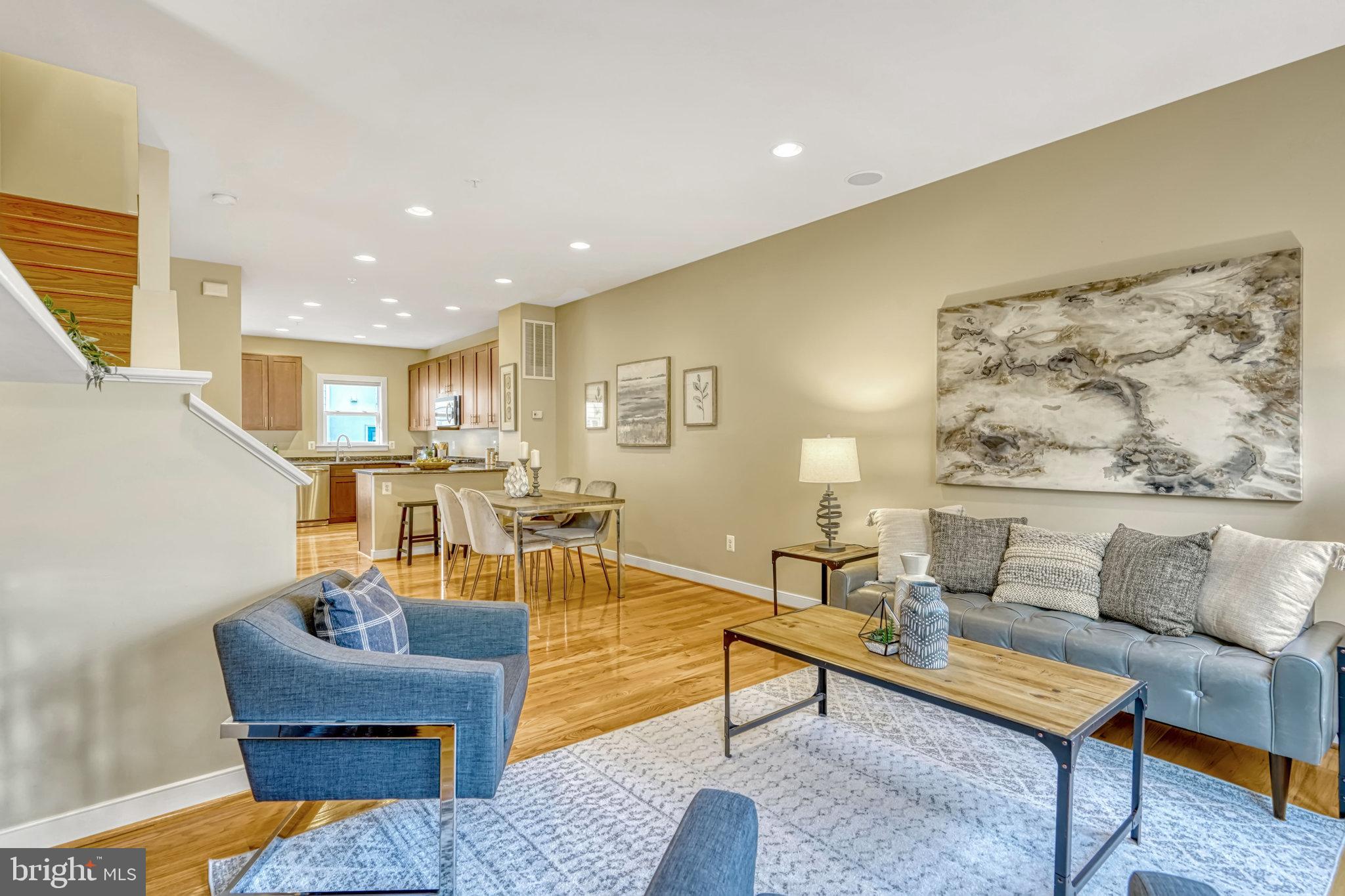 CENTERPOINTE - Residential