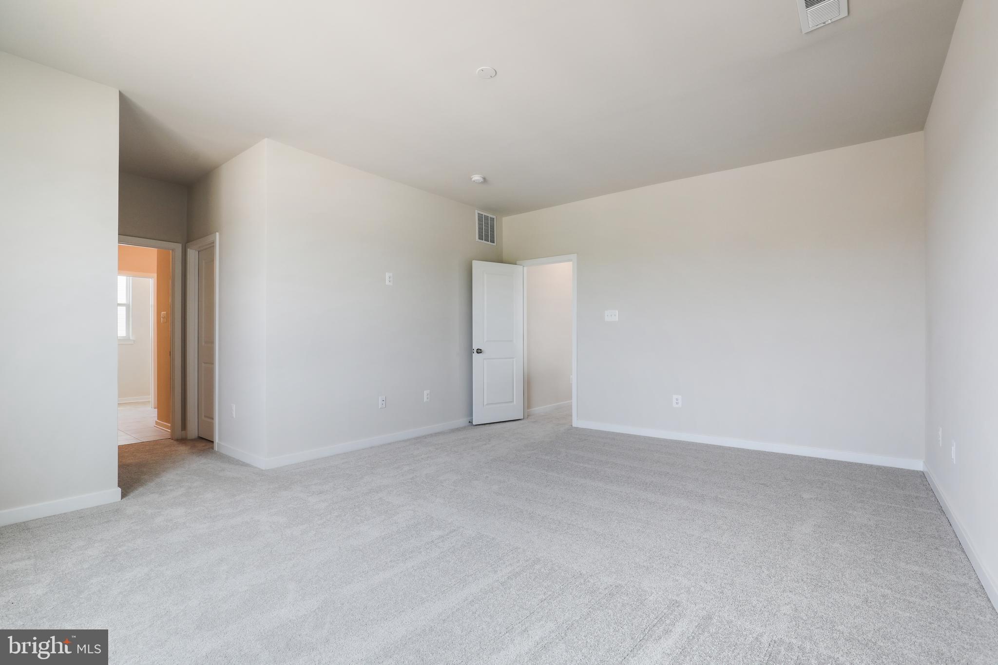 RED CLOVER MEADOWS - Residential